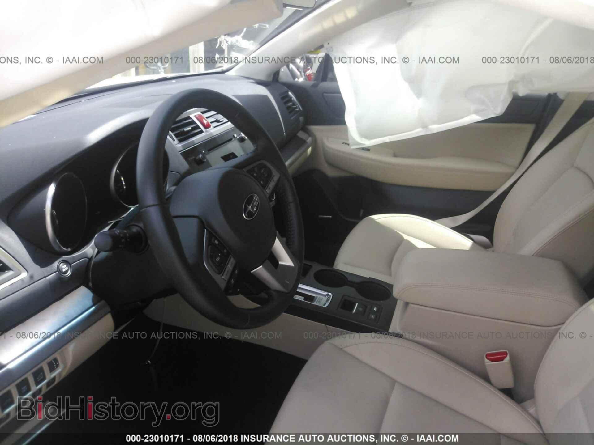 2017 Subaru Outback - VIN: 4S4BSANC7H3360450 - Photo 5