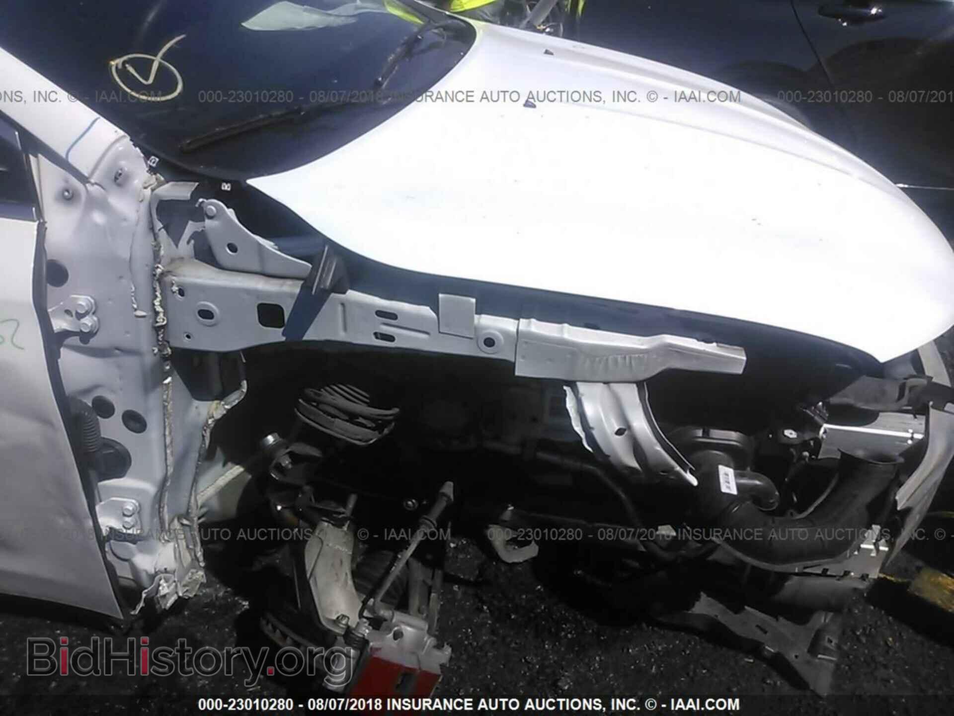2015 Chrysler 200 - VIN: 1C3CCCAB8FN716585 - Photo 6