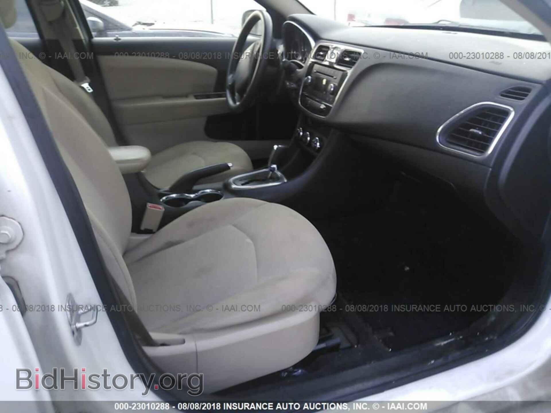 2013 Chrysler 200 - VIN: 1C3CCBAB8DN641202 - Photo 5