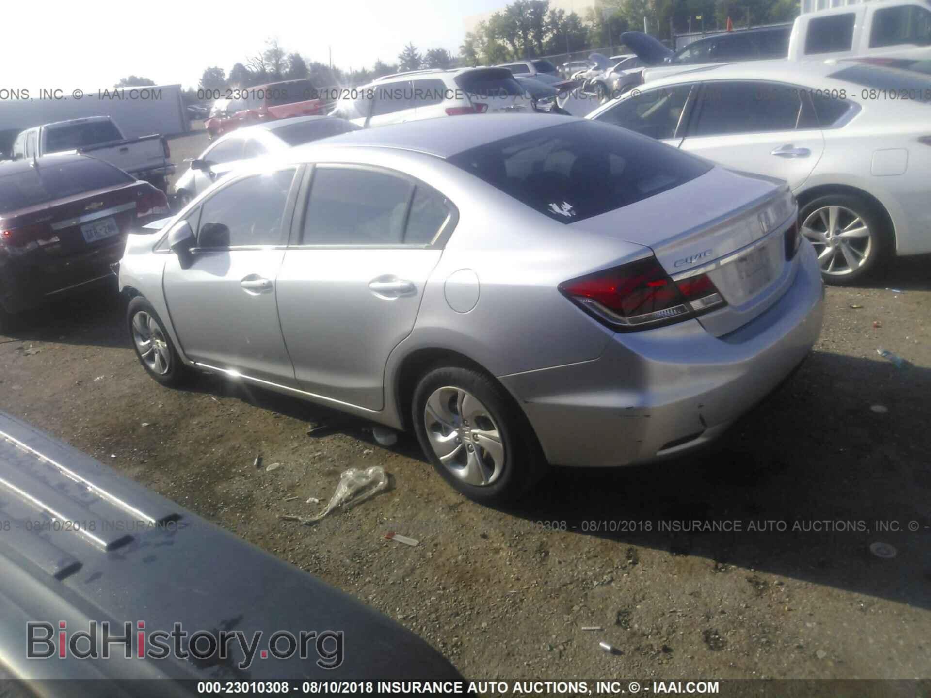 2013 Honda Civic - VIN: 19XFB2F50DE042135 - Фото 3