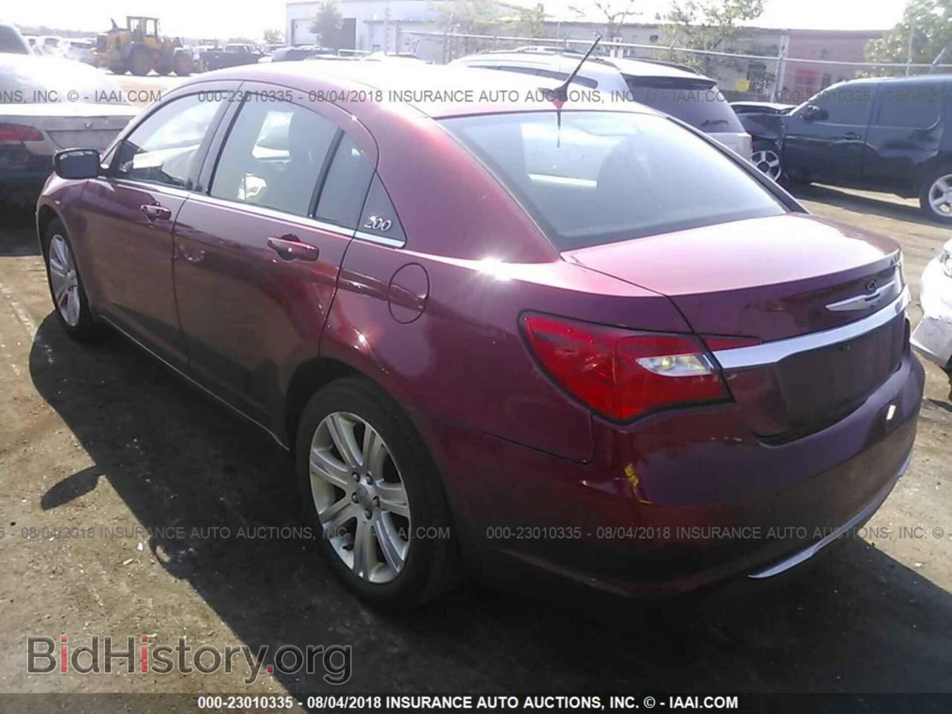 2012 Chrysler 200 - VIN: 1C3CCBBB9CN303045 - Фото 3