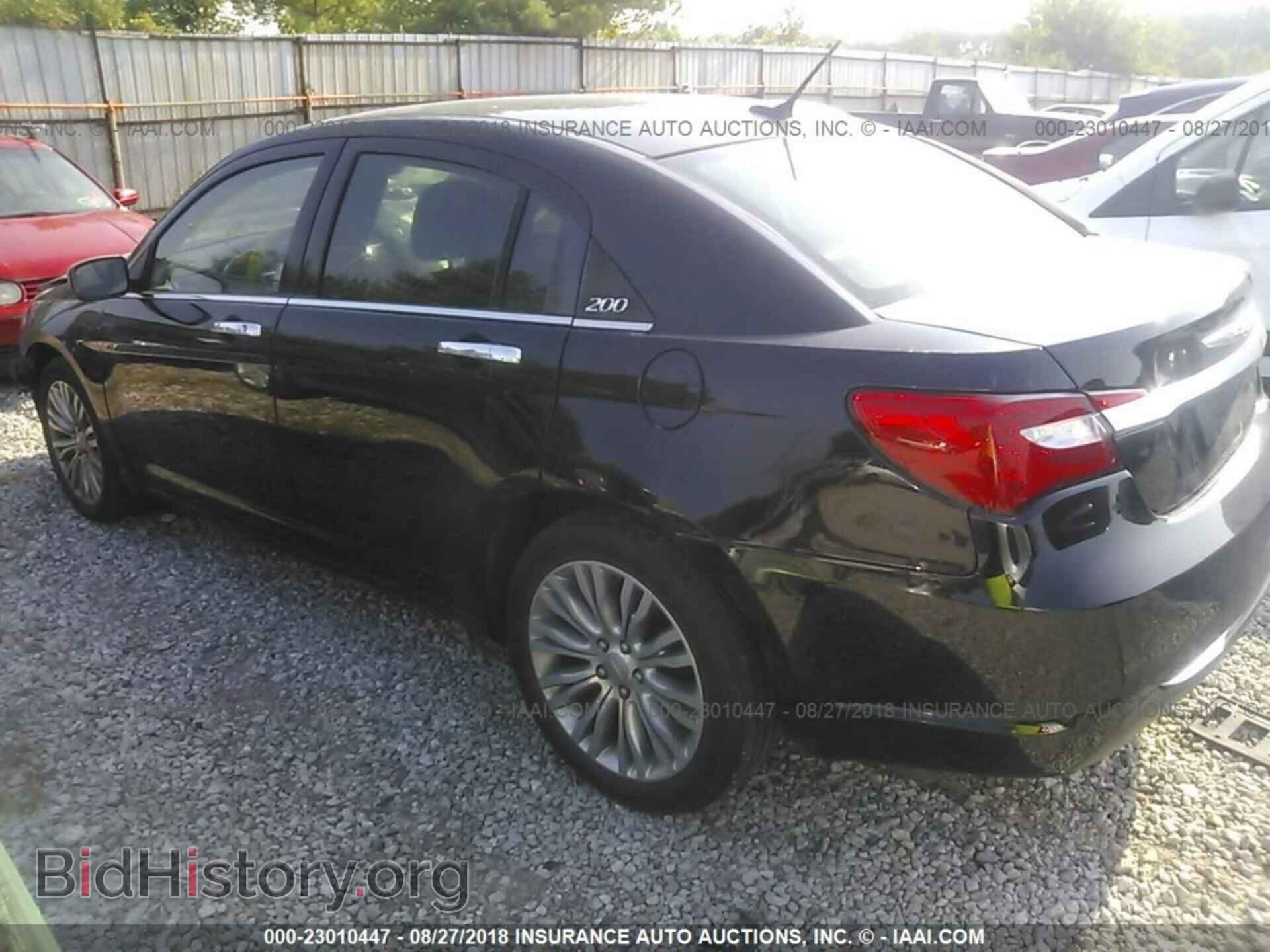 2012 Chrysler 200 - VIN: 1C3CCBCGXCN326201 - Фото 3