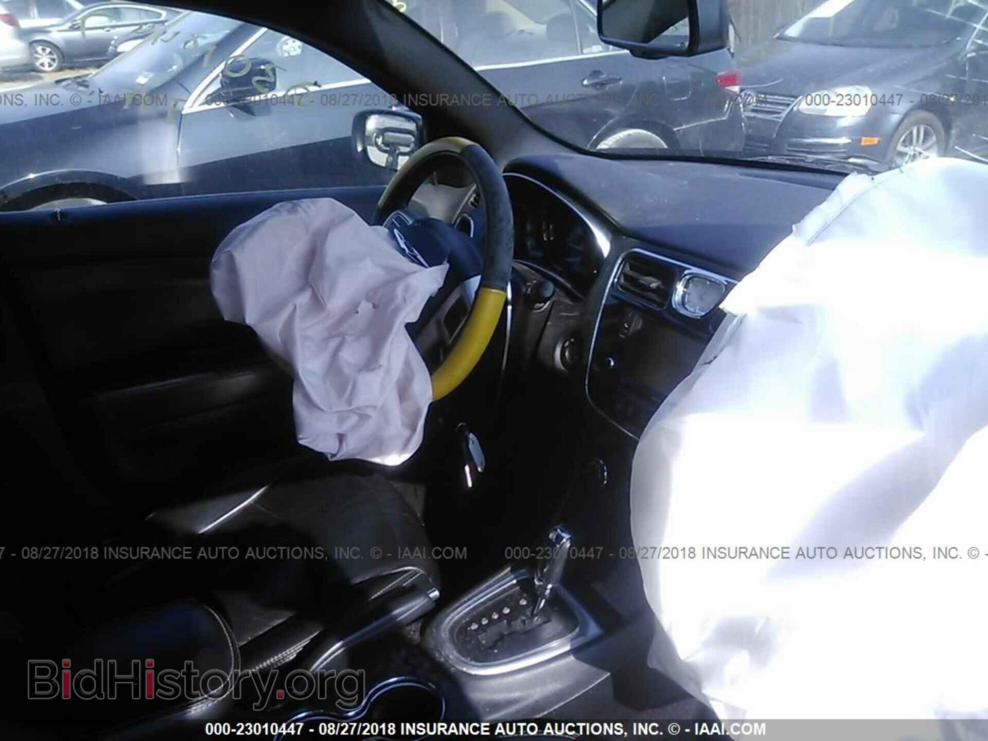2012 Chrysler 200 - VIN: 1C3CCBCGXCN326201 - Фото 5