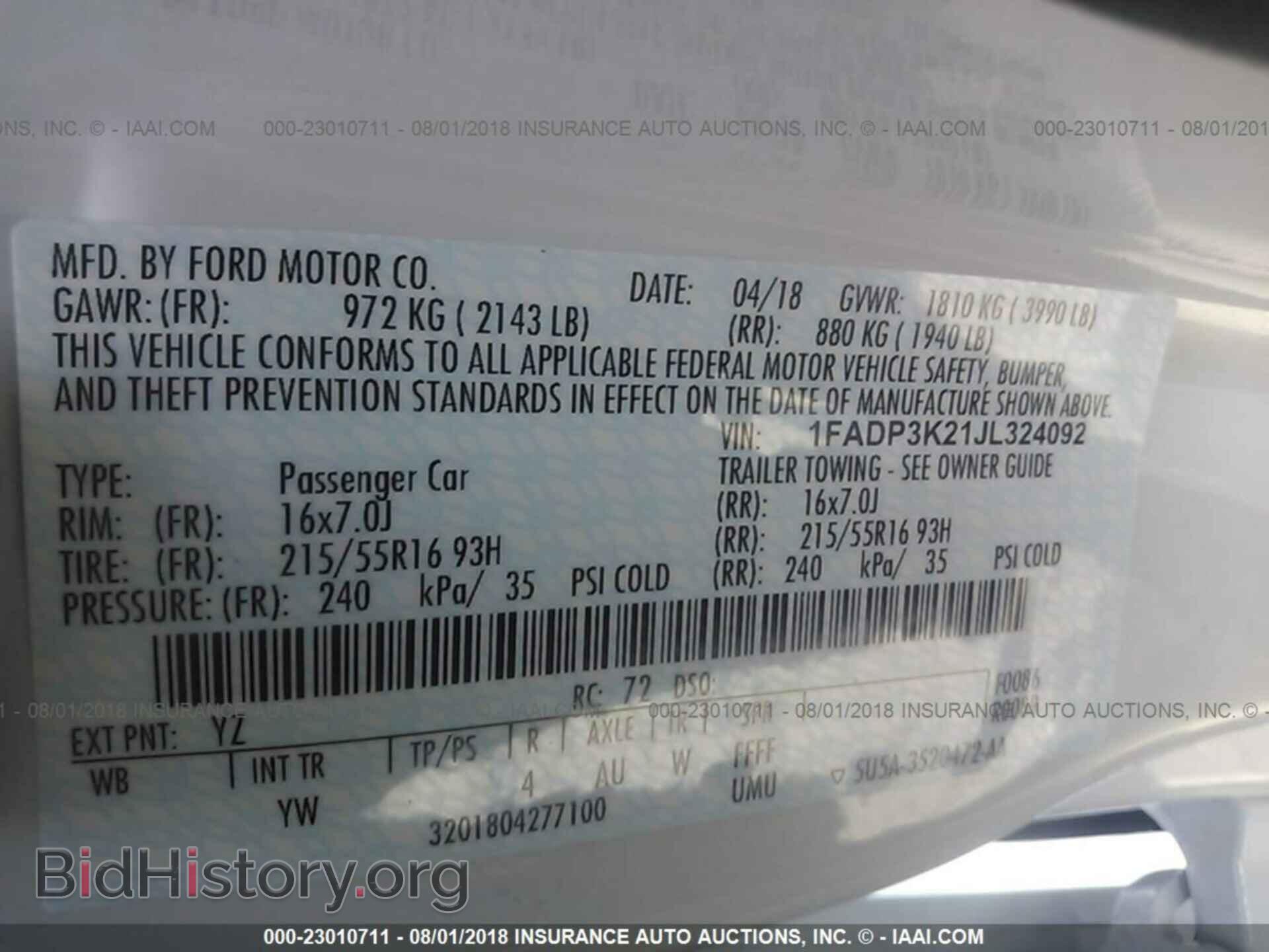 2018 Ford Focus - VIN: 1FADP3K21JL324092 - Photo 9