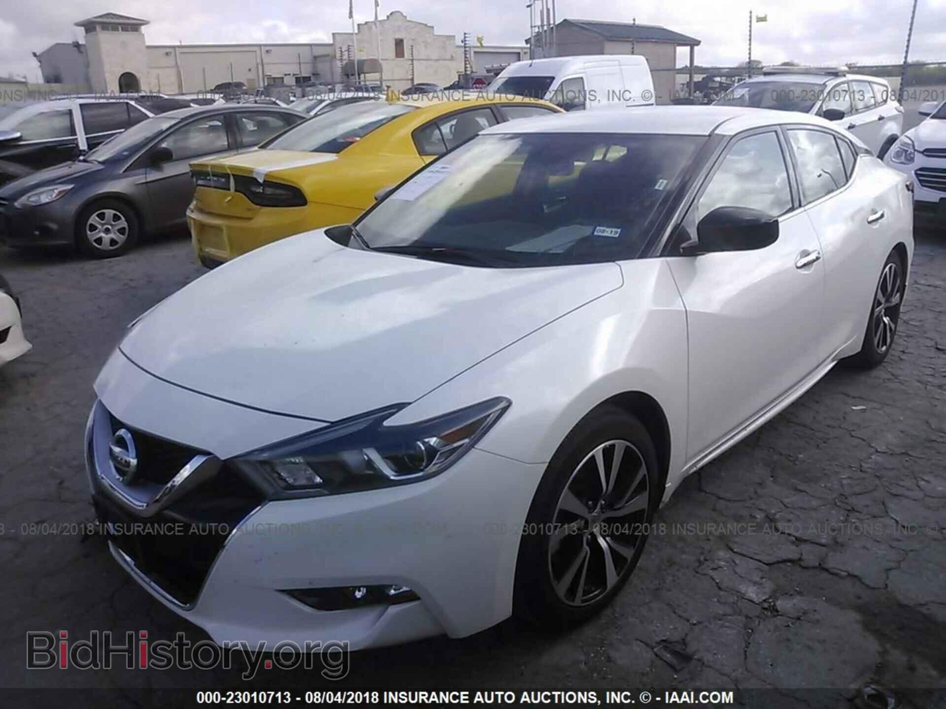 2017 Nissan Maxima - VIN: 1N4AA6AP8HC449698 - Photo 2
