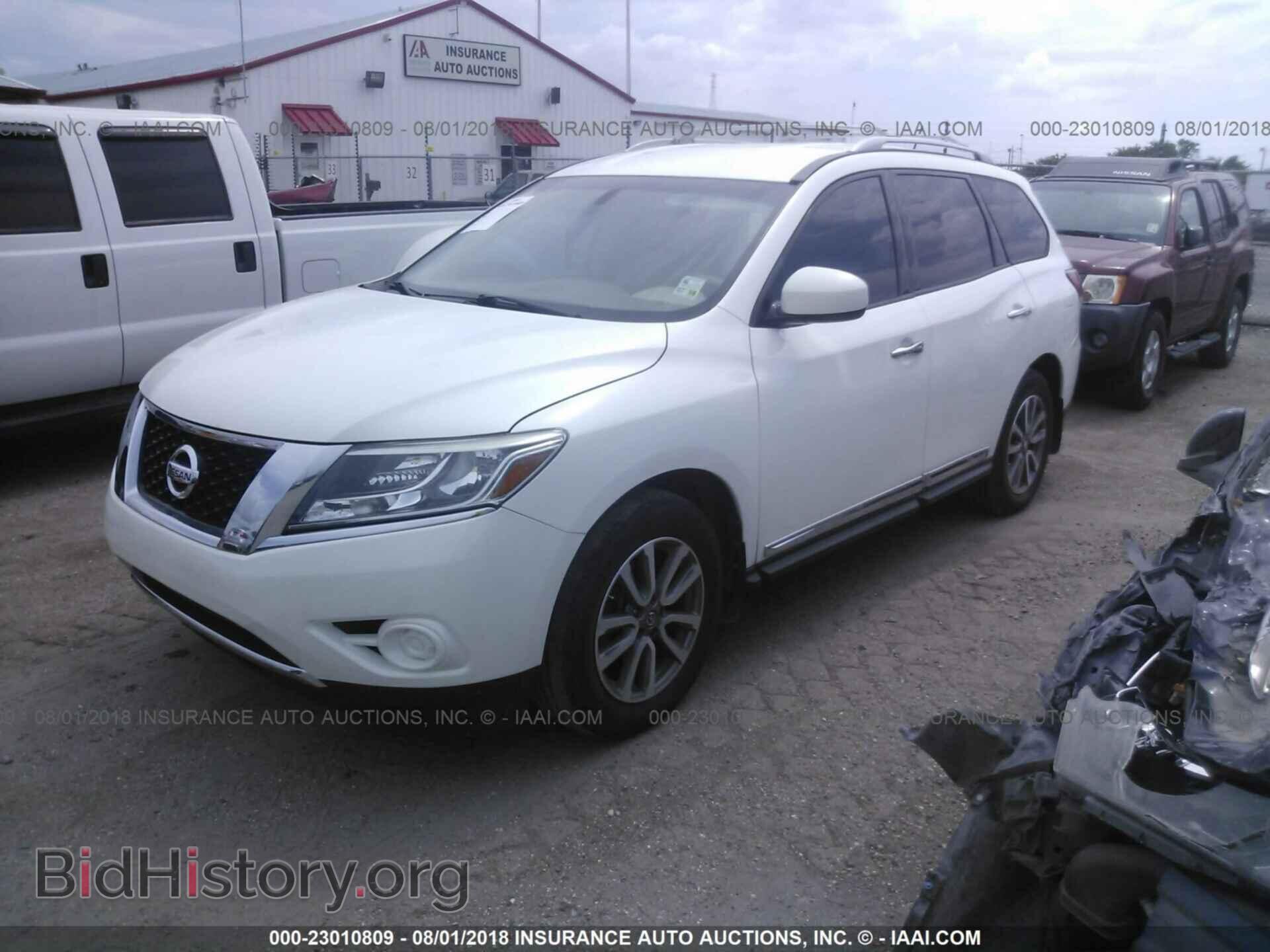 2014 Nissan Pathfinder - VIN: 5N1AR2MN5EC616810 - Фото 2