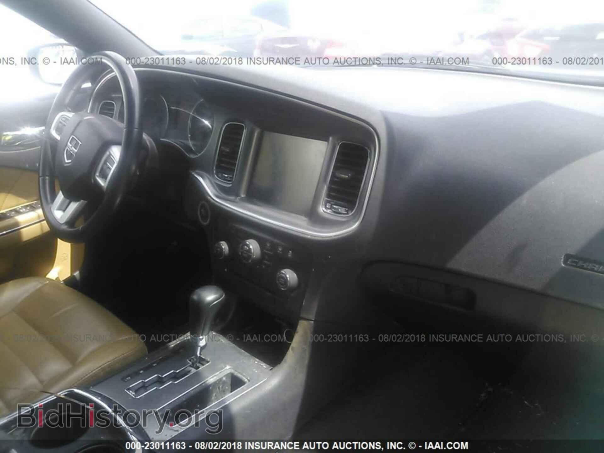 2011 Dodge Charger - VIN: 2B3CL5CT0BH527950 - Фото 5