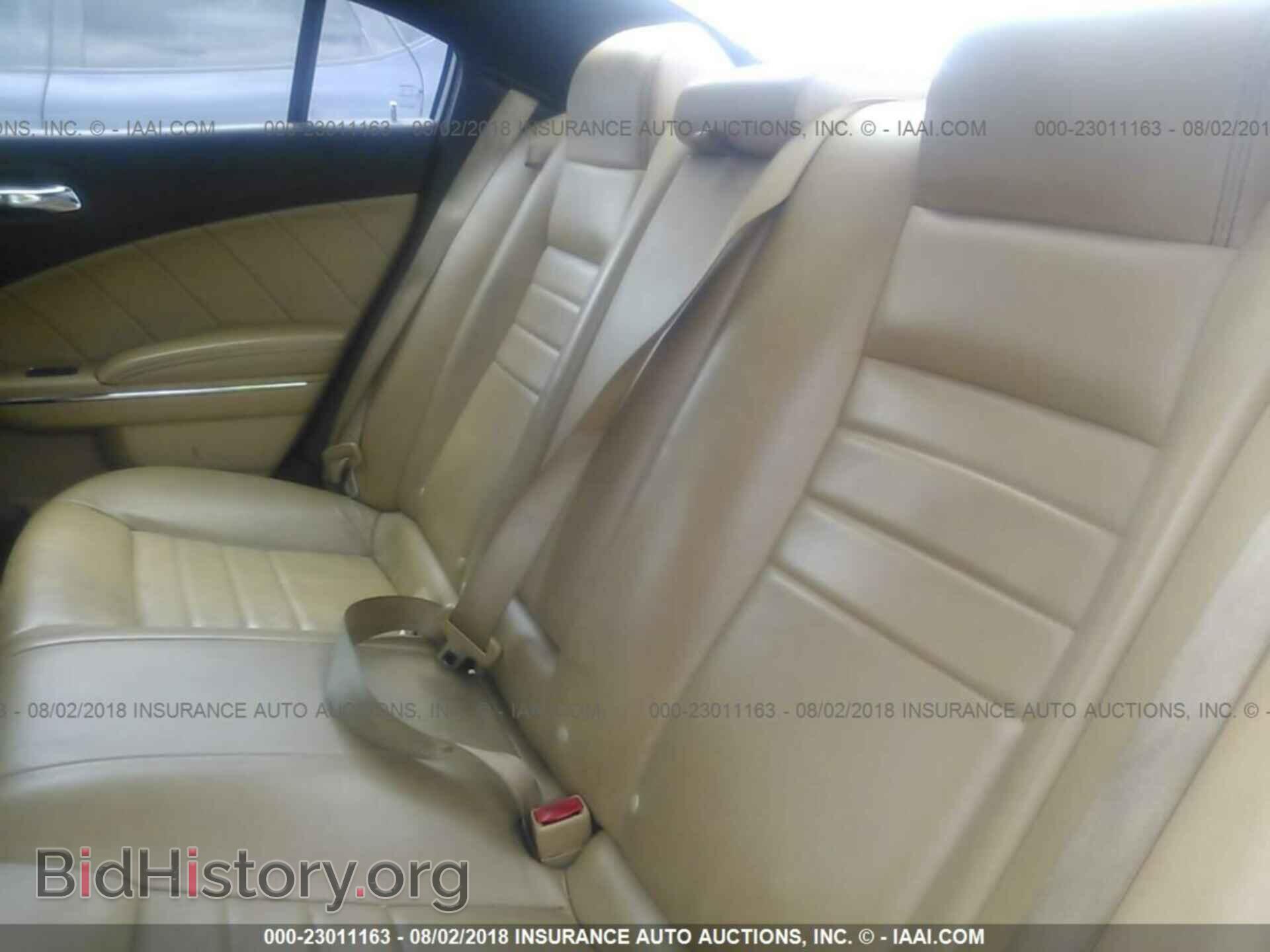 2011 Dodge Charger - VIN: 2B3CL5CT0BH527950 - Фото 8