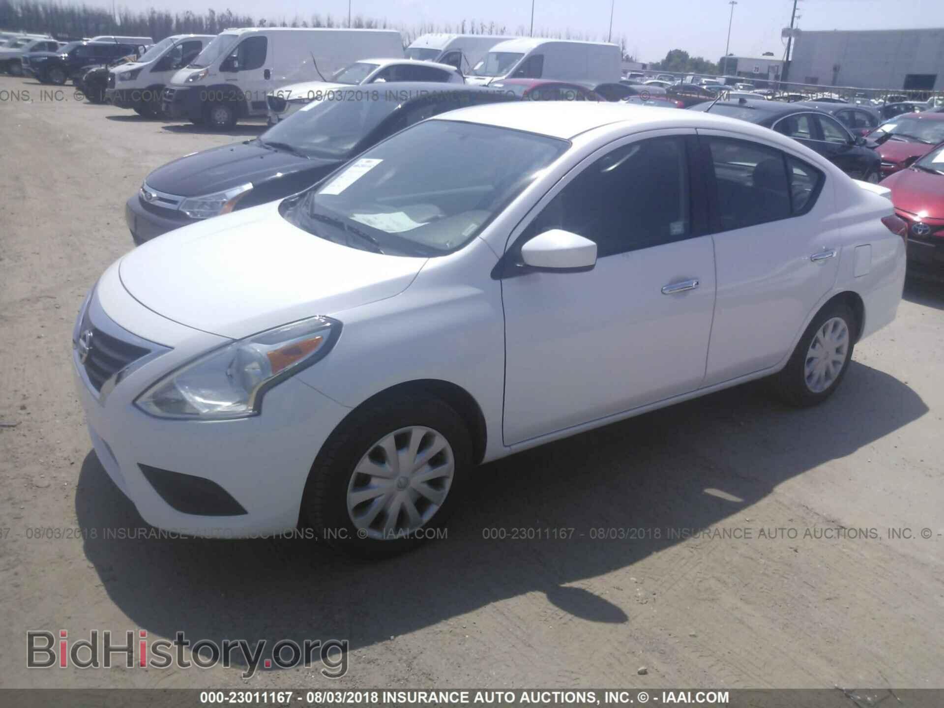2017 Nissan Versa - VIN: 3N1CN7AP0HL815528 - Фото 2