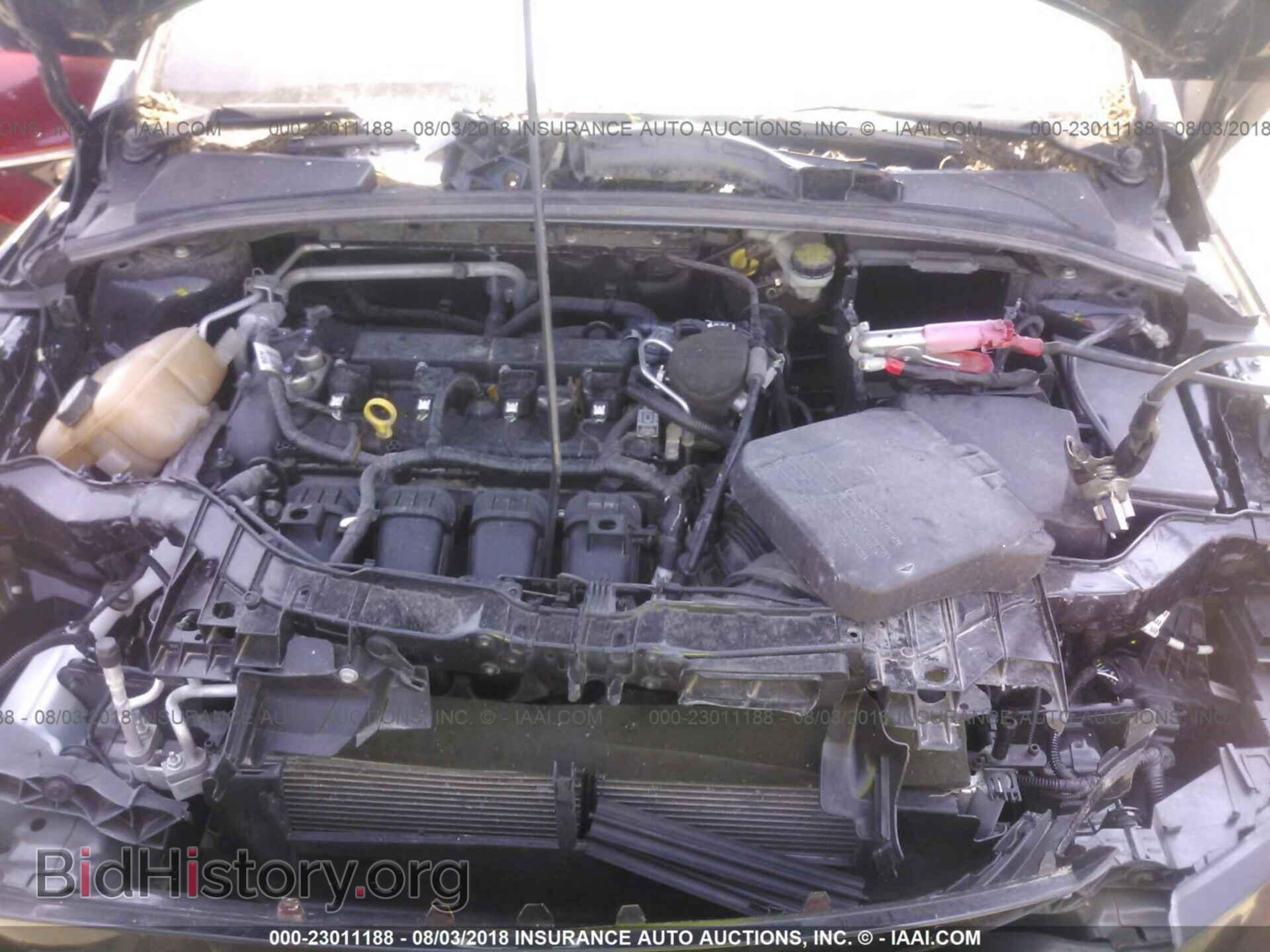 2016 Ford Focus - VIN: 1FADP3E24GL305685 - Photo 10
