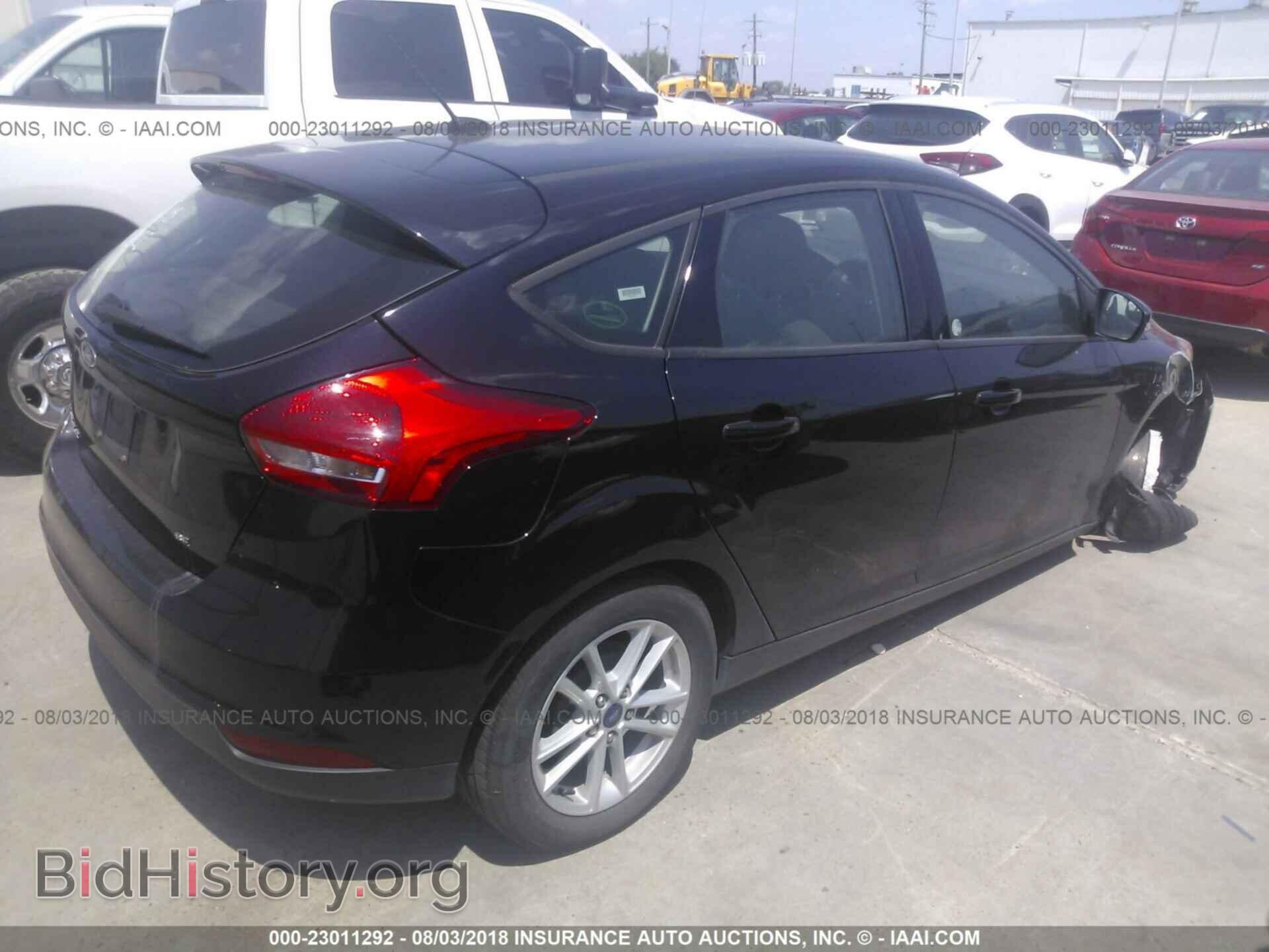 2017 Ford Focus - VIN: 1FADP3K21HL264907 - Фото 4