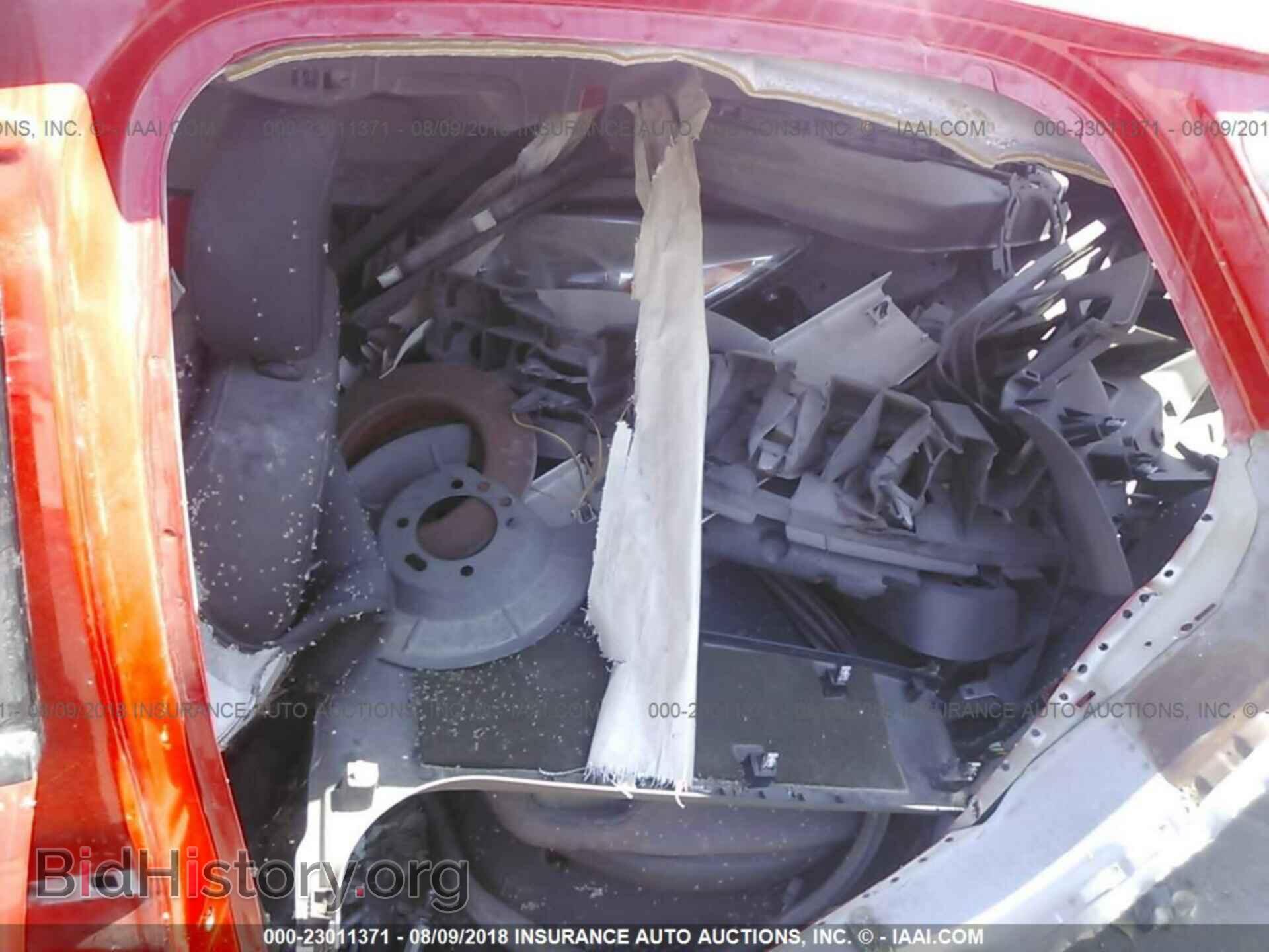 2015 Ford Focus - VIN: 1FADP3K26FL386157 - Photo 8