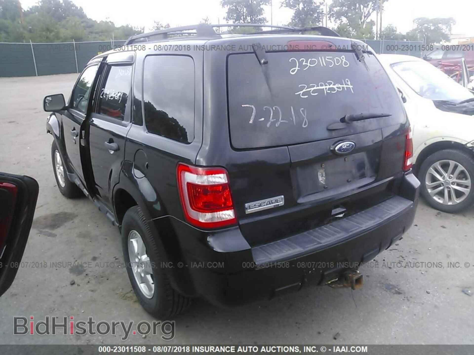 2011 Ford Escape - VIN: 1FMCU9D72BKB62065 - Фото 3
