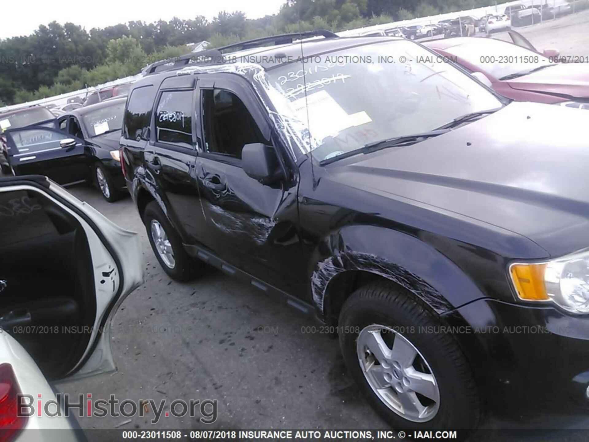 2011 Ford Escape - VIN: 1FMCU9D72BKB62065 - Фото 6