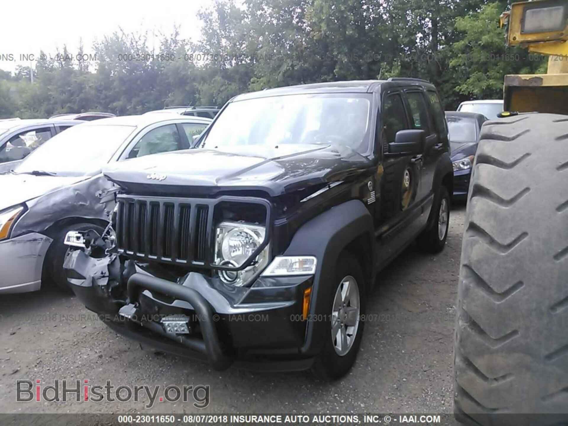 2012 Jeep Liberty - VIN: 1C4PJMAK9CW203067 - Фото 2
