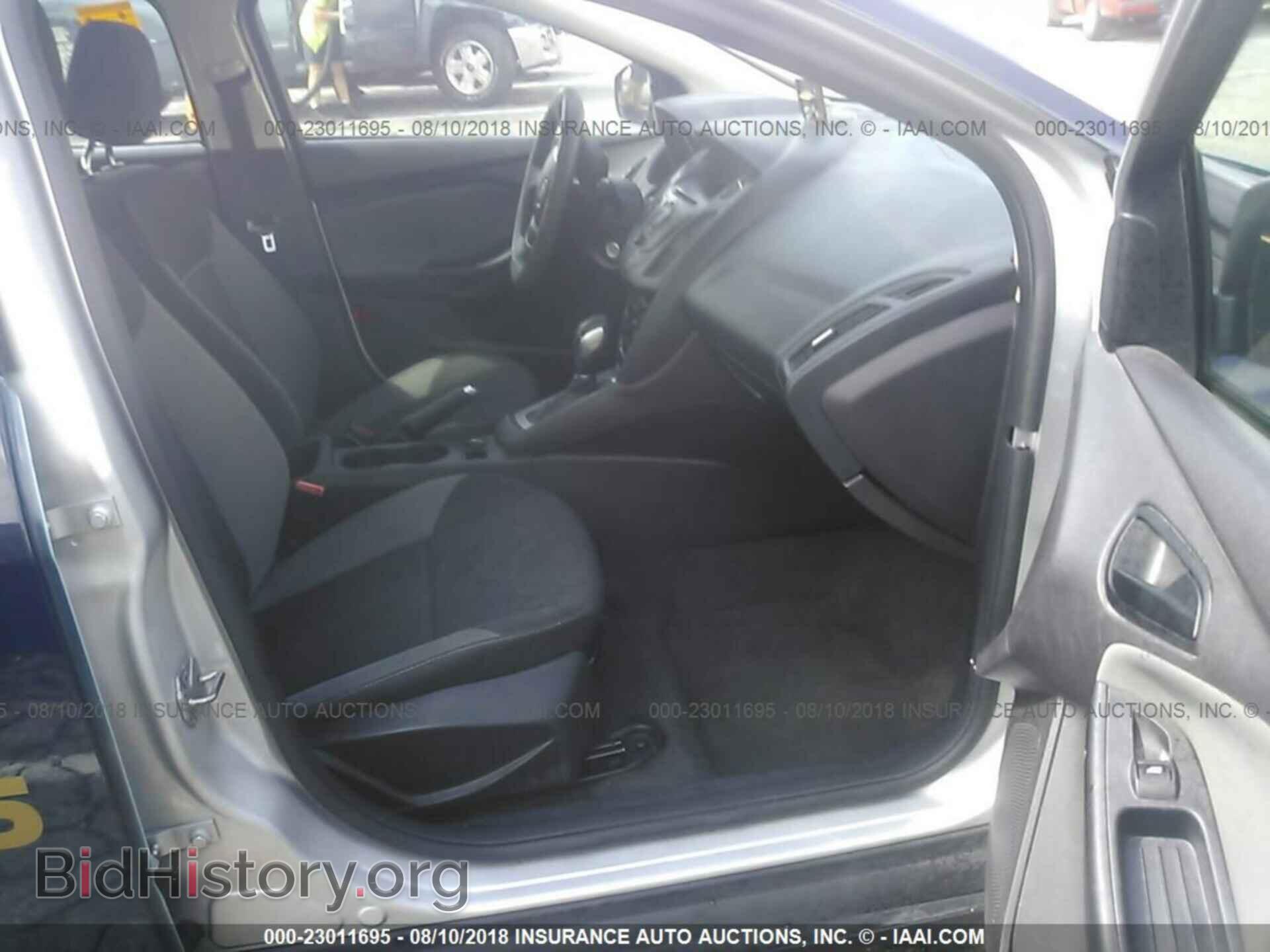 2013 Ford Focus - VIN: 1FADP3E24DL359371 - Фото 5