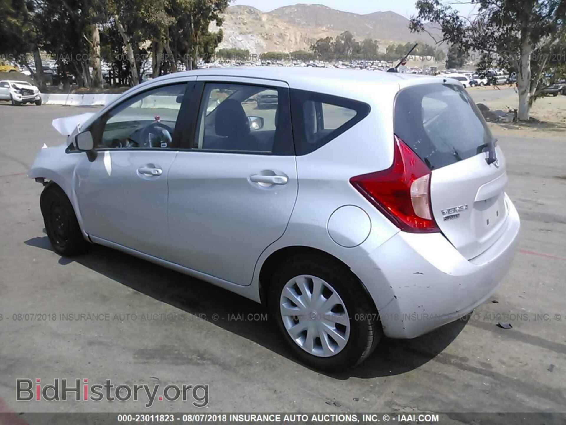 2015 Nissan Versa note - VIN: 3N1CE2CP7FL436183 - Фото 3