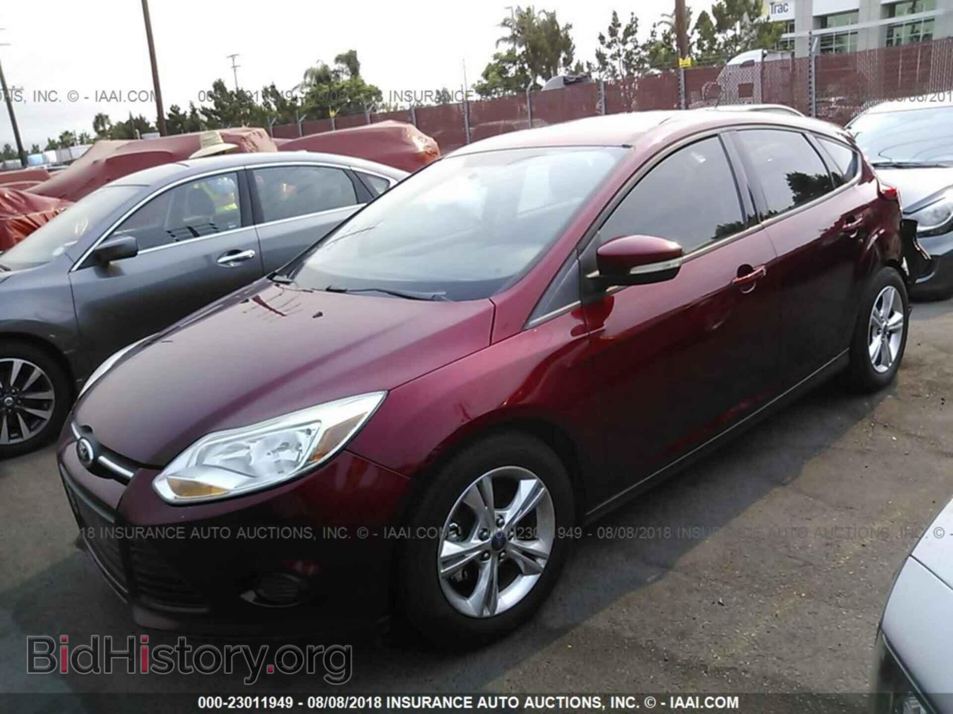 2013 Ford Focus - VIN: 1FADP3K21DL227155 - Фото 2