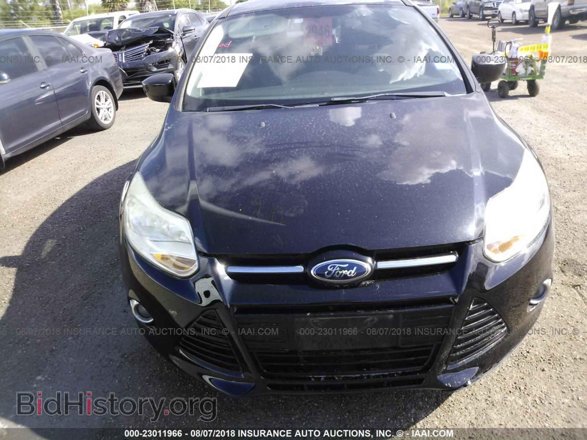 2012 Ford Focus - VIN: 1FAHP3F22CL355088 - Photo 6