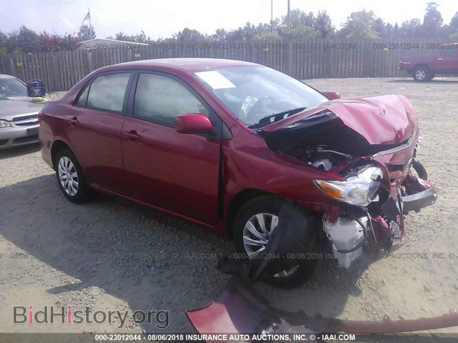 Фотография JTDBU4EE3C9170233 - Toyota Corolla 2012