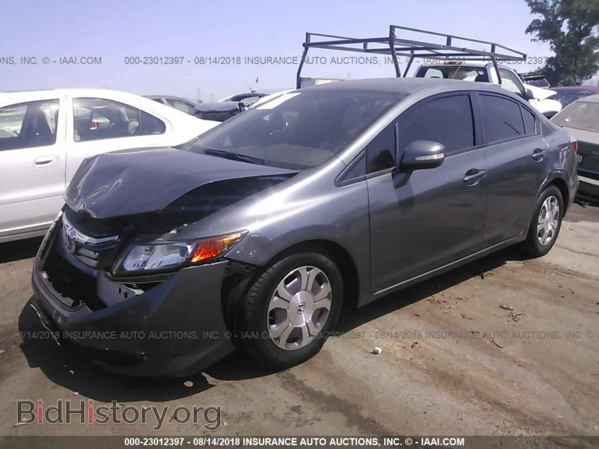 2012 Honda Civic - VIN: JHMFB4F27CS001643 - Photo 2