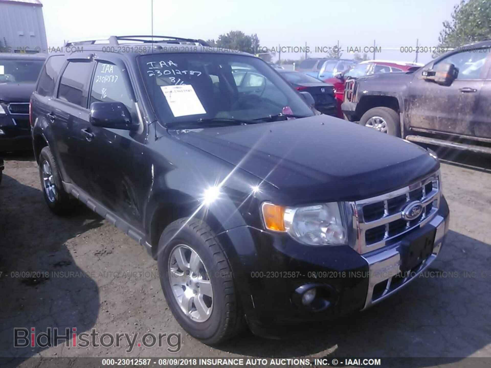 Photo 1FMCU9EG4BKB29552 - Ford Escape 2011