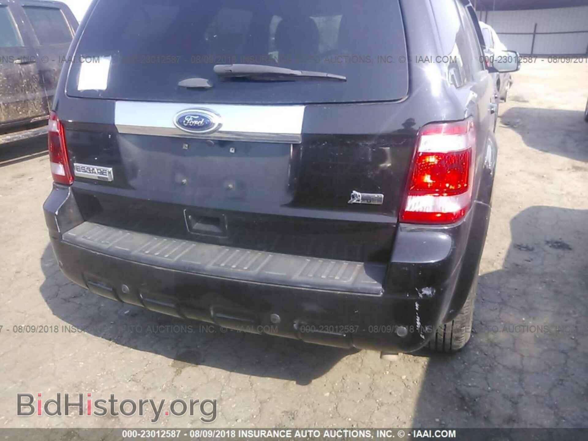 2011 Ford Escape - VIN: 1FMCU9EG4BKB29552 - Photo 6