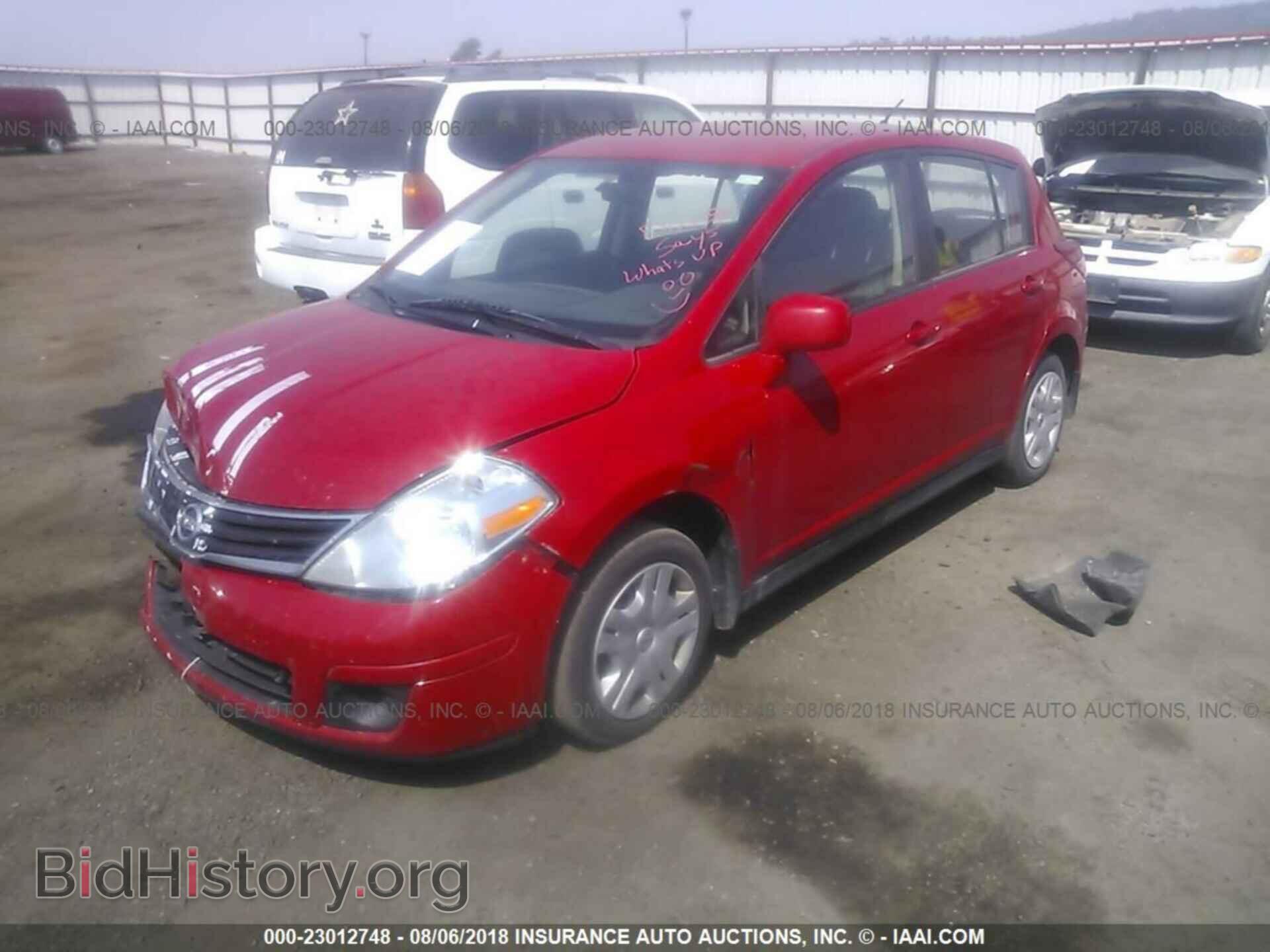 2011 Nissan Versa - VIN: 3N1BC1CP9BL513772 - Фото 2