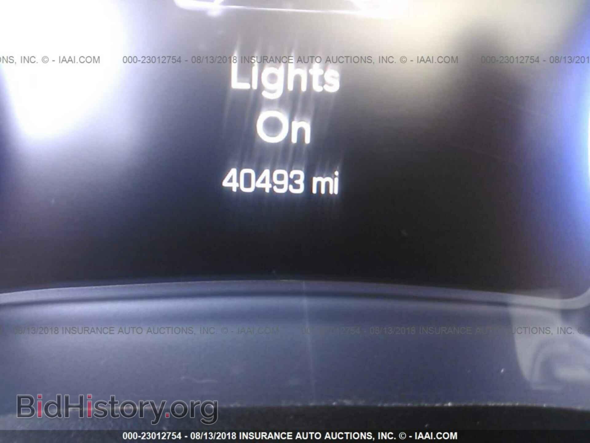 2016 Chrysler 300c - VIN: 2C3CCAEG6GH334334 - Фото 7