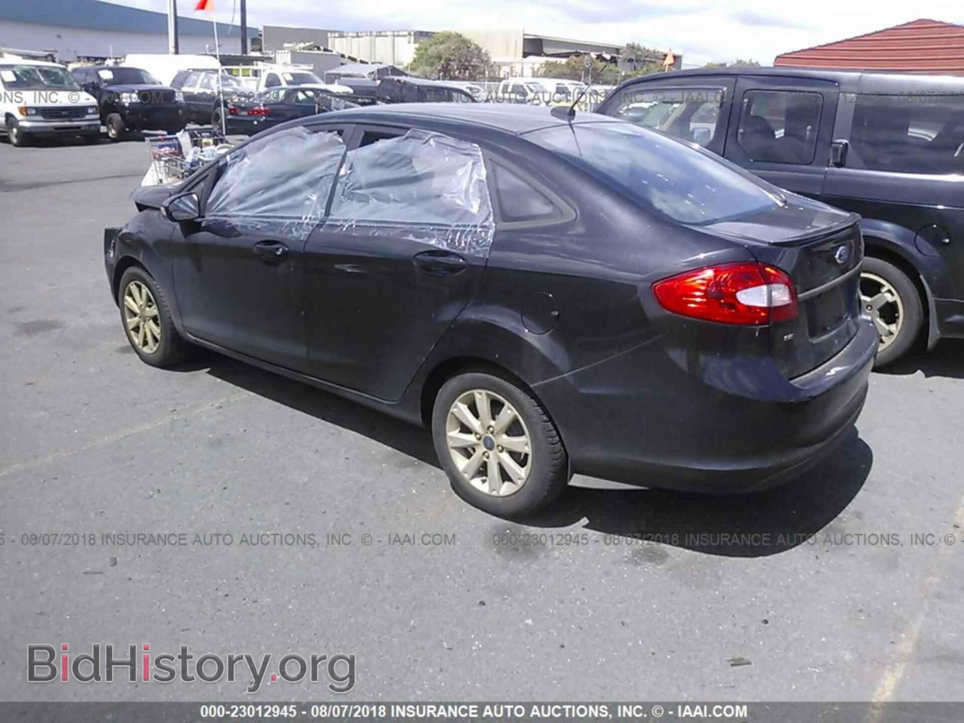 2013 Ford Fiesta - VIN: 3FADP4BJXDM214948 - Фото 3