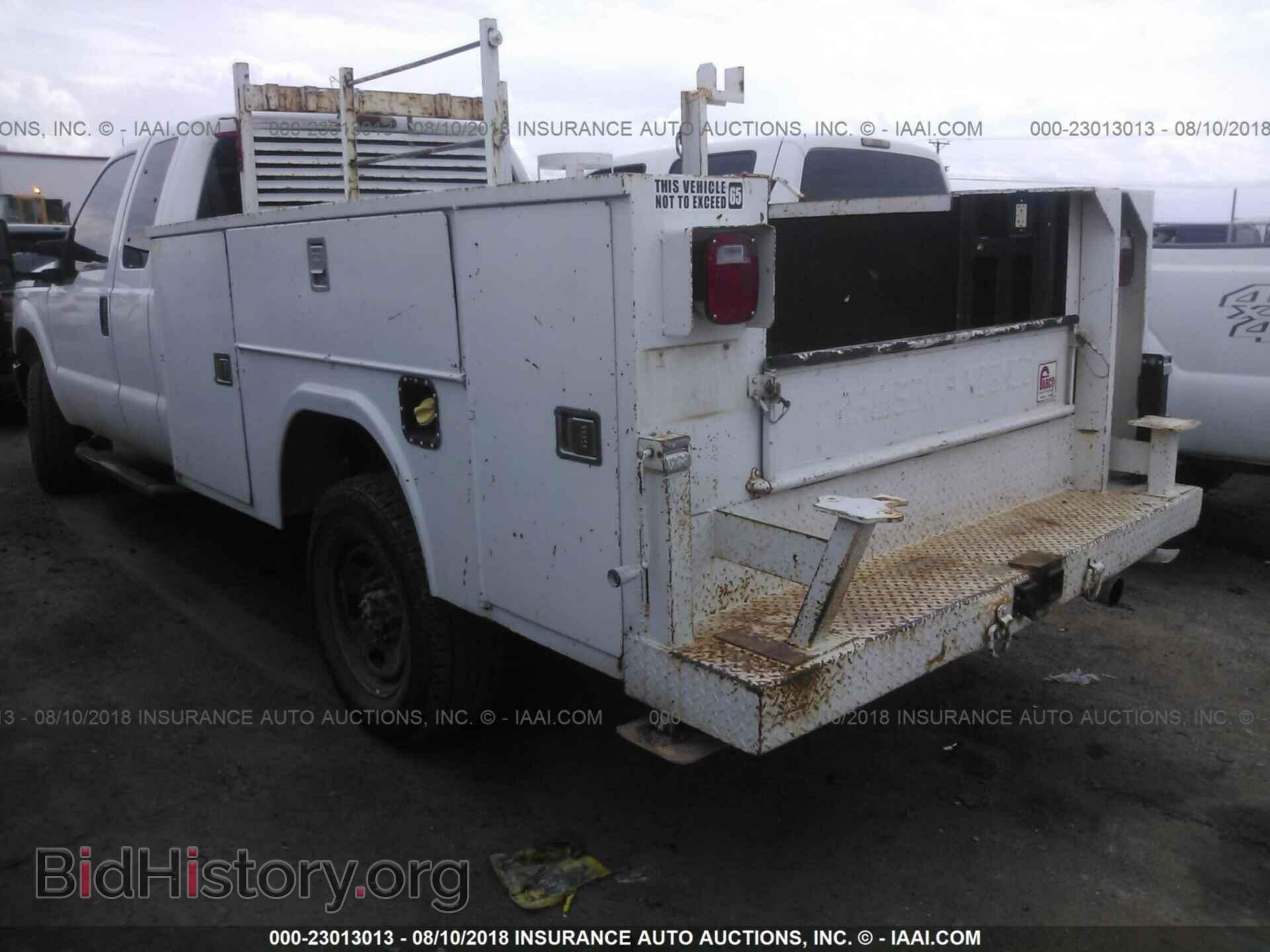 2011 Ford F350 - VIN: 1FD8X3F67BEA56465 - Фото 3
