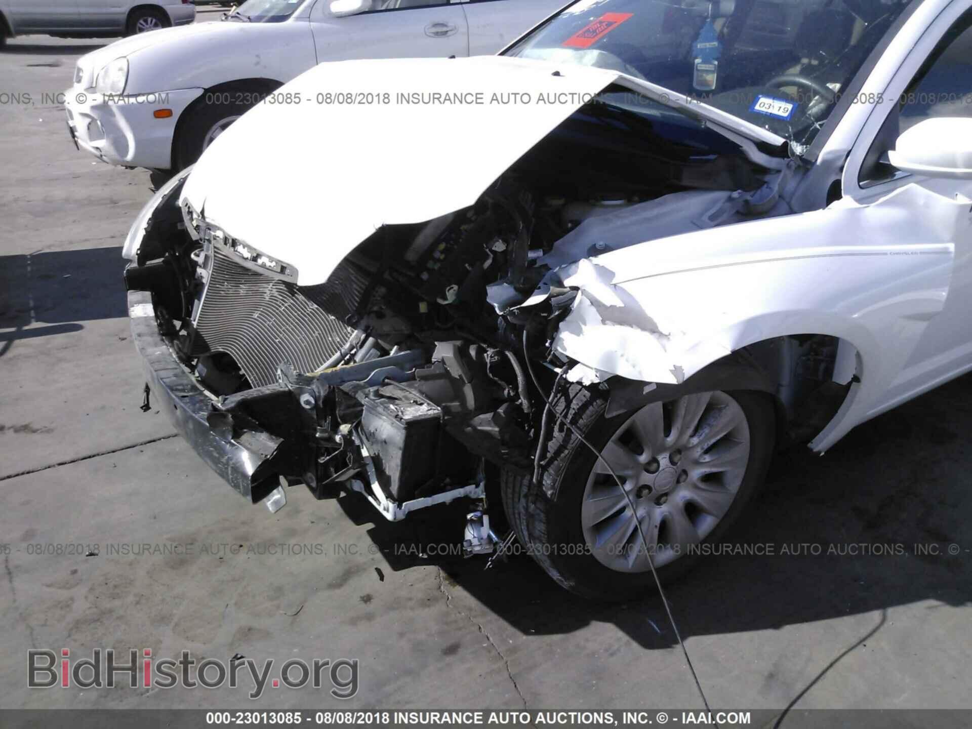 2014 Chrysler 200 - VIN: 1C3CCBAB4EN140969 - Photo 6