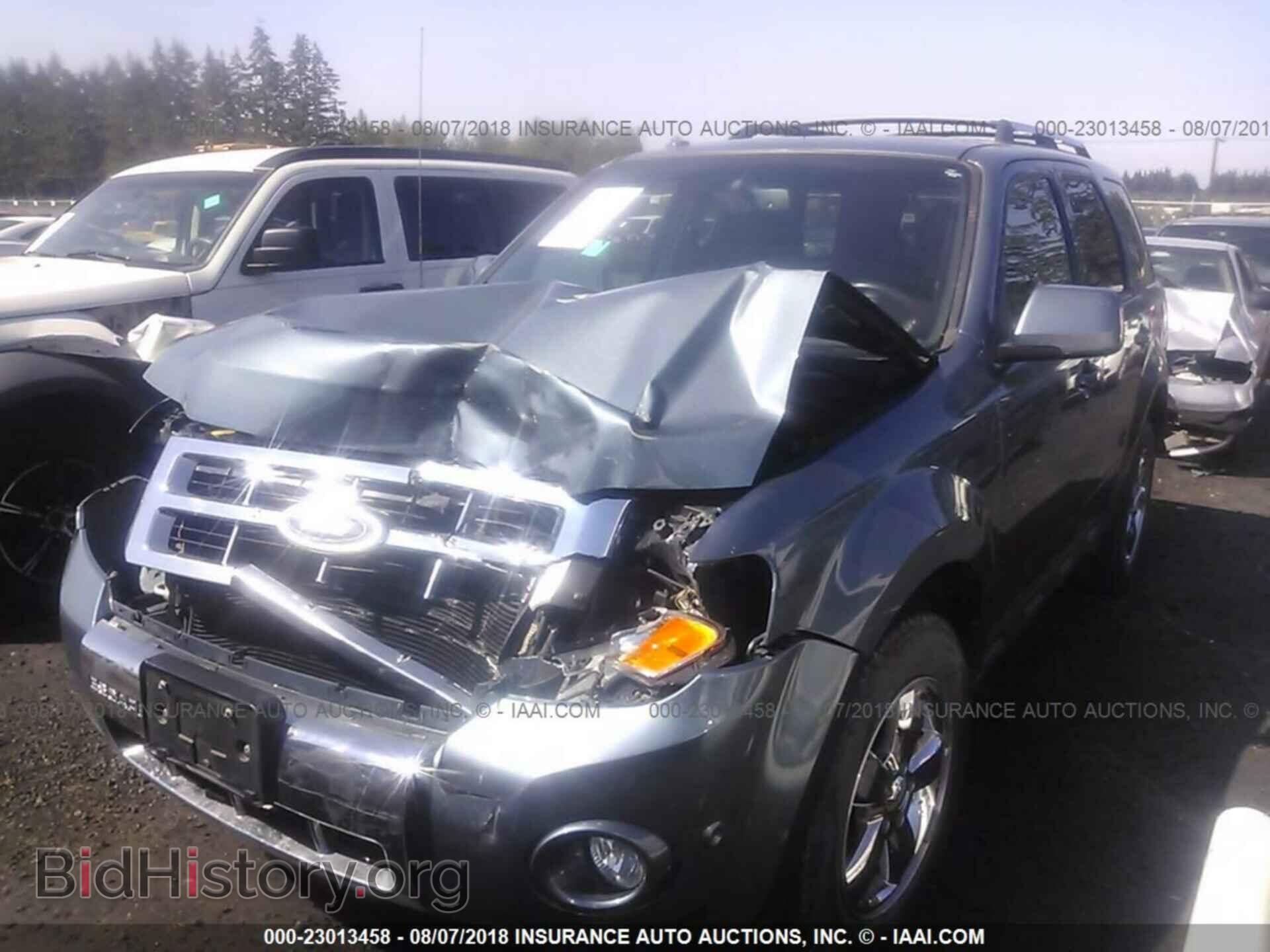 2012 Ford Escape - VIN: 1FMCU9EG1CKC68295 - Фото 2