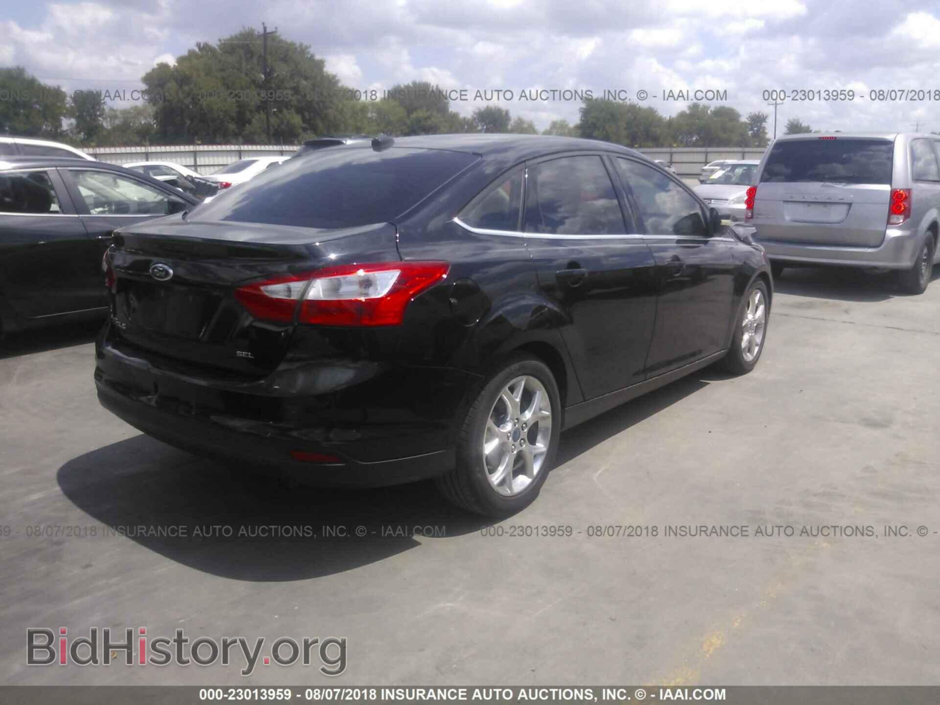 2012 Ford Focus - VIN: 1FAHP3H28CL294567 - Фото 4
