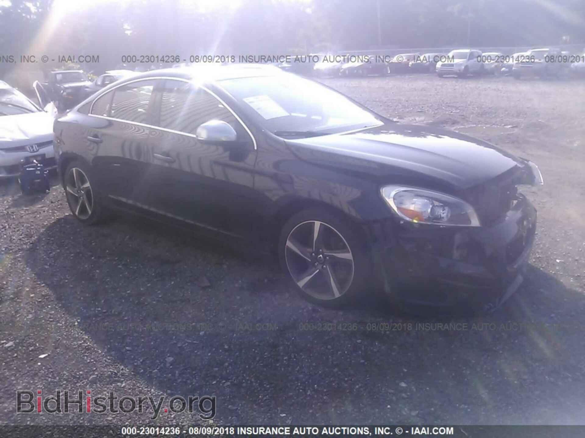 Фотография YV1902FH6C2083033 - Volvo S60 2012