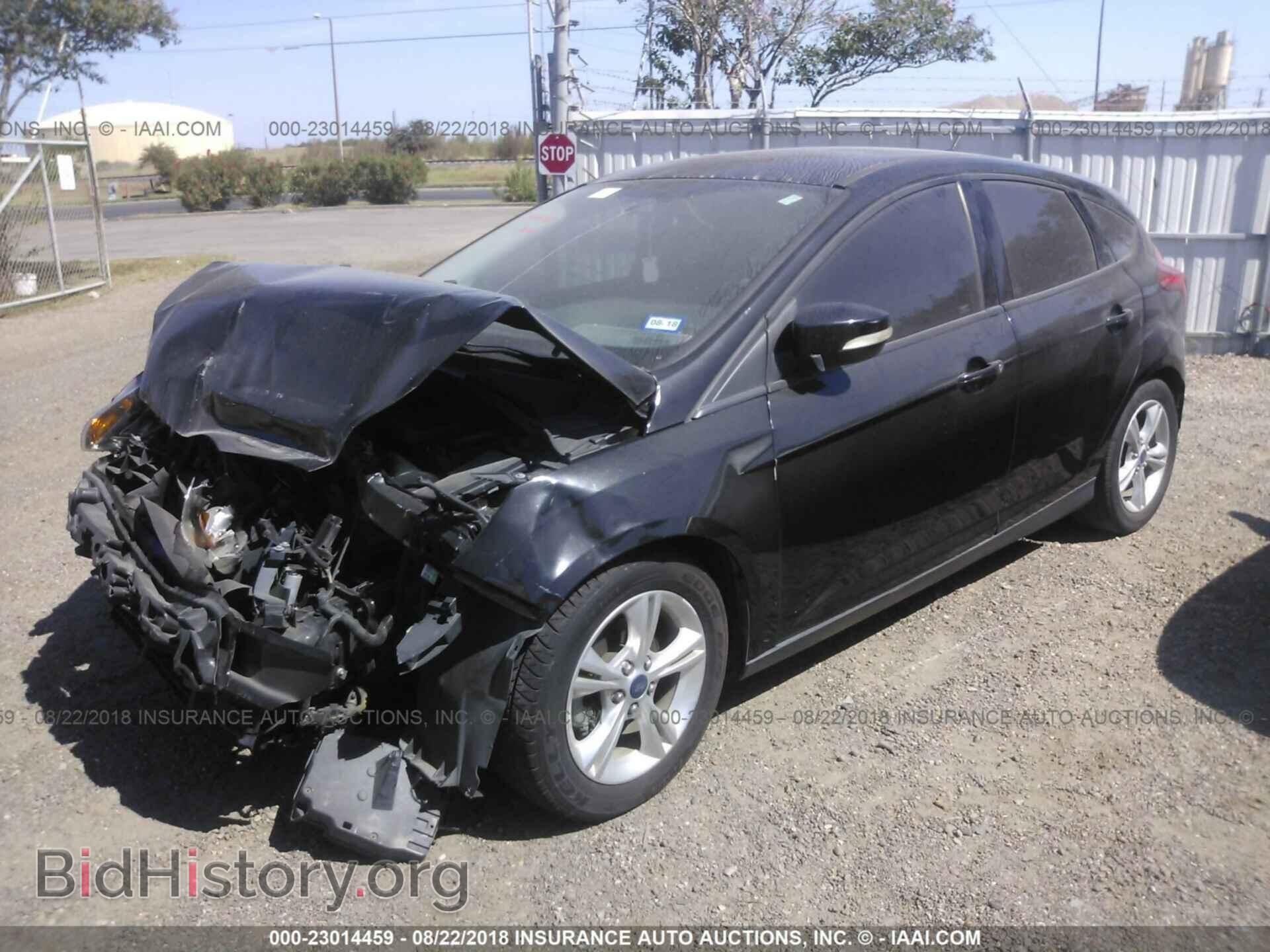 2014 Ford Focus - VIN: 1FADP3K29EL108979 - Photo 2