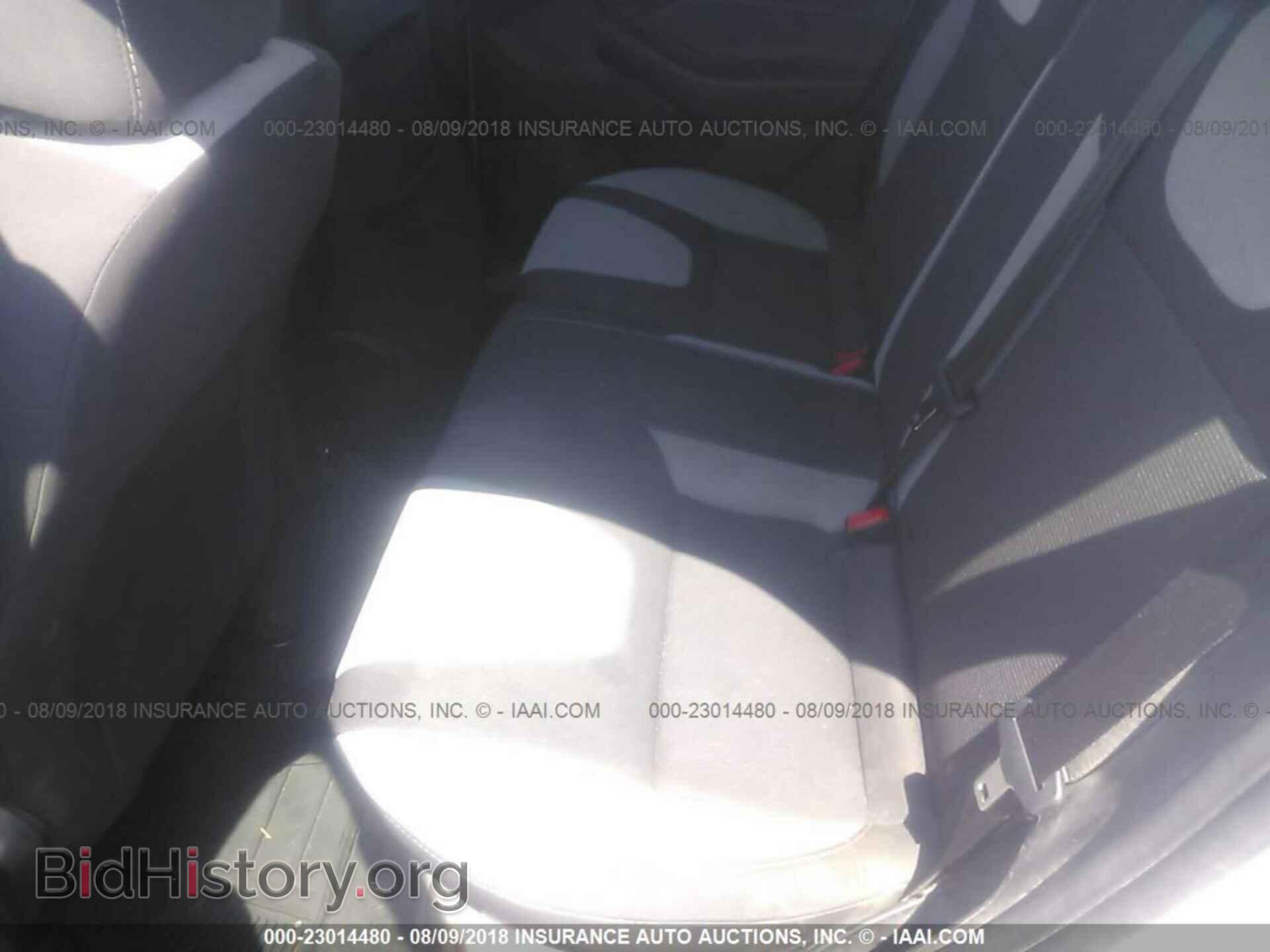 2012 Ford Focus - VIN: 1FAHP3K22CL467282 - Фото 8