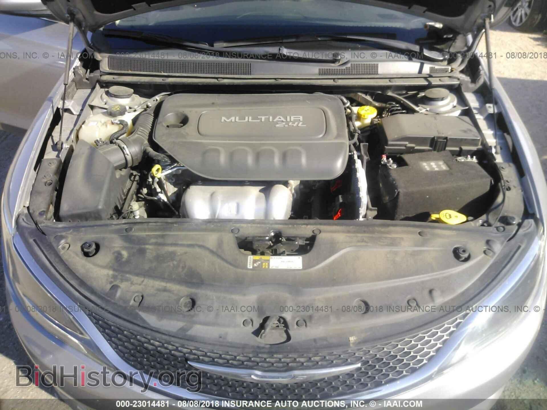 2015 Chrysler 200 - VIN: 1C3CCCAB3FN719331 - Photo 10