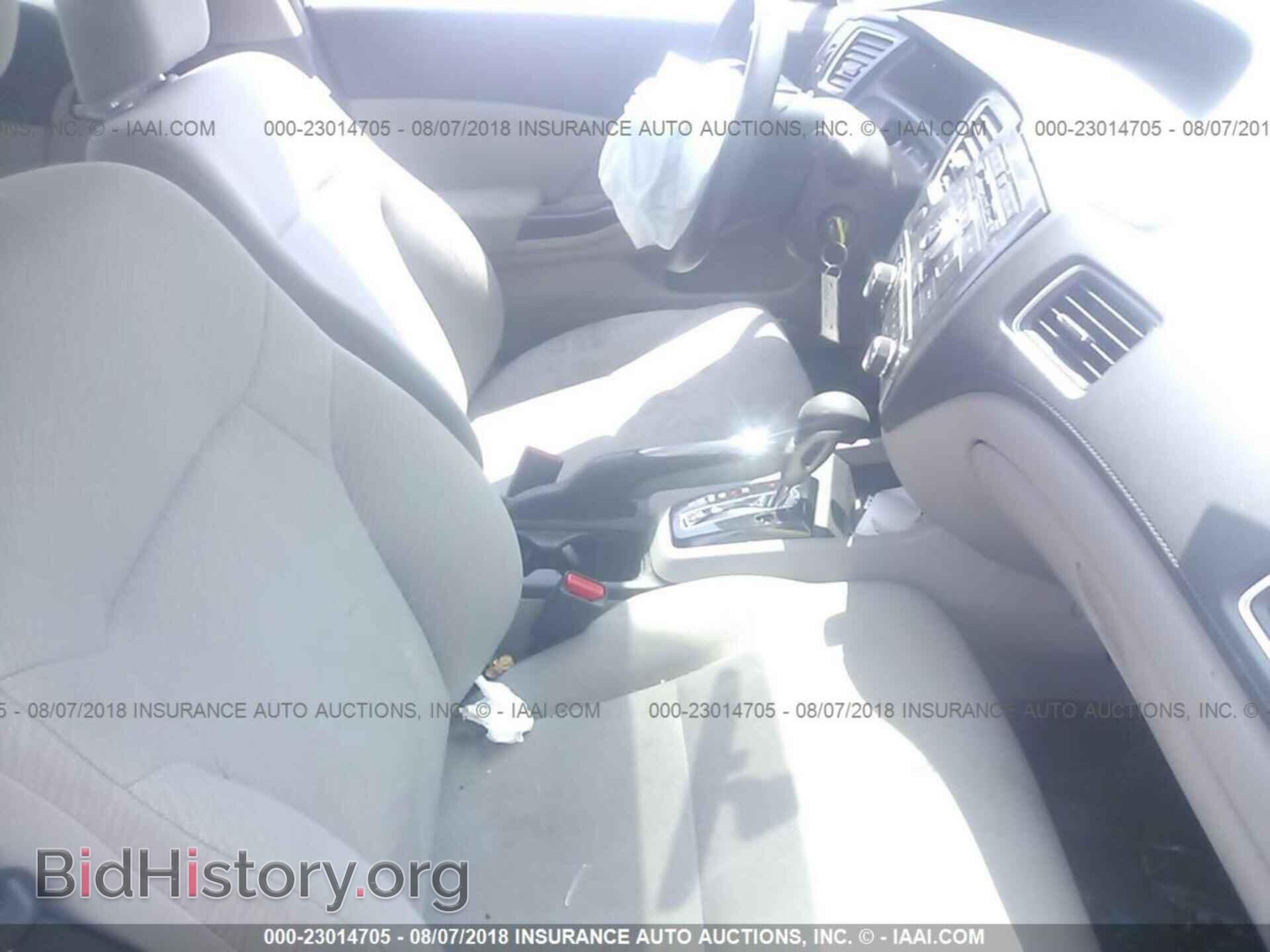 2013 Honda Civic - VIN: 19XFB2F50DE217810 - Photo 5