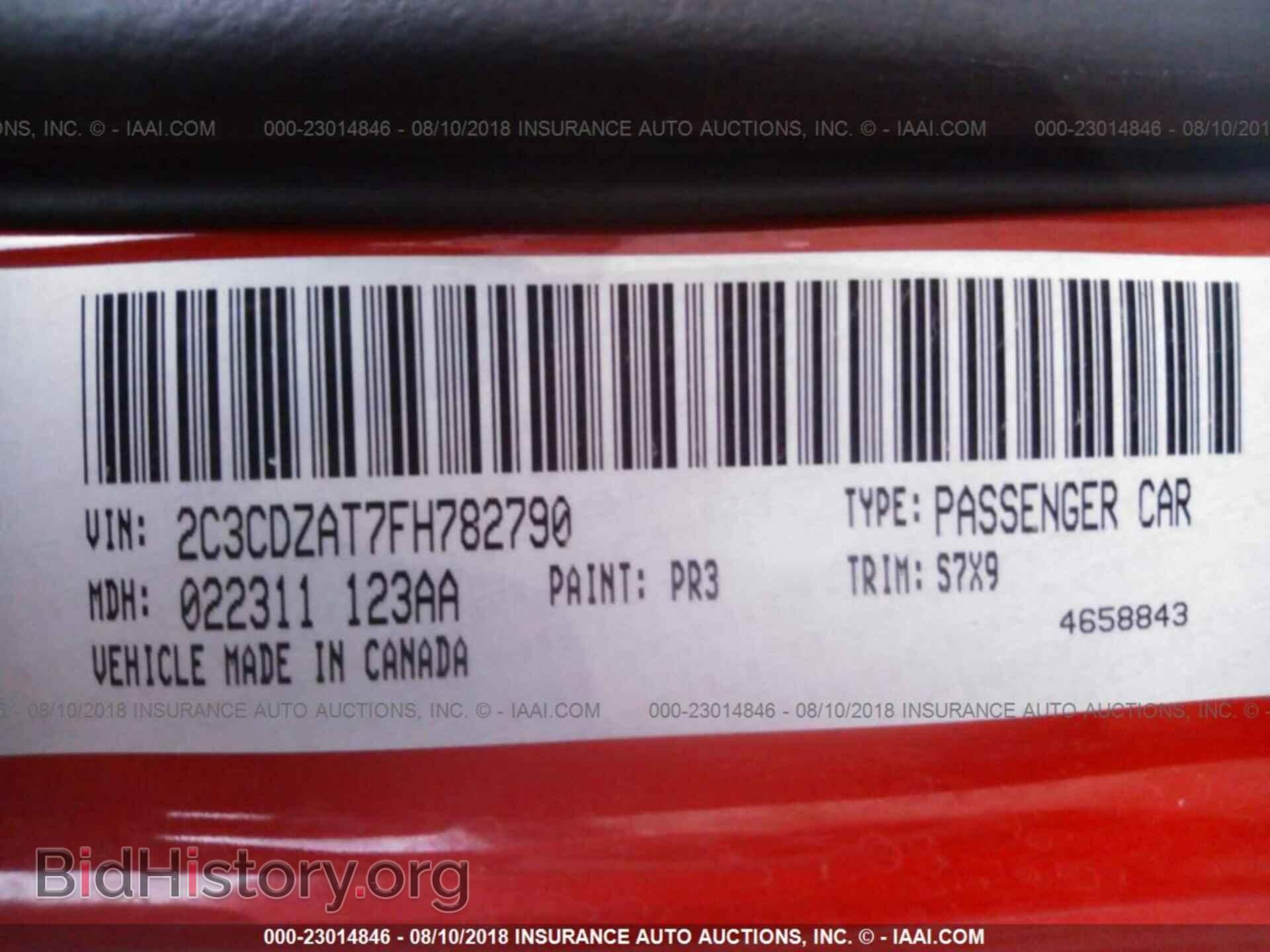 2015 Dodge Challenger - VIN: 2C3CDZAT7FH782790 - Photo 9