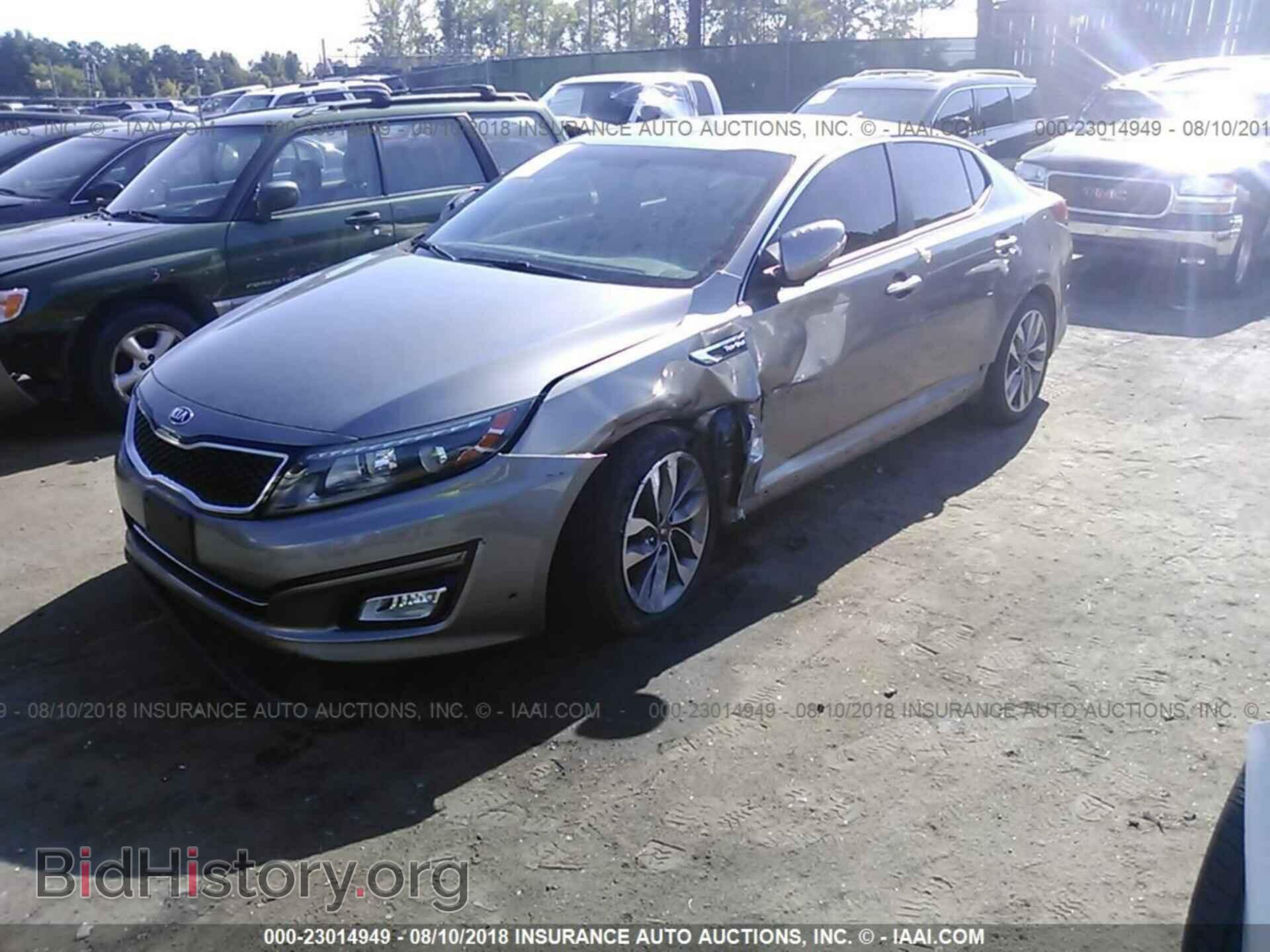 2014 Kia Optima - VIN: 5XXGR4A69EG282952 - Photo 2