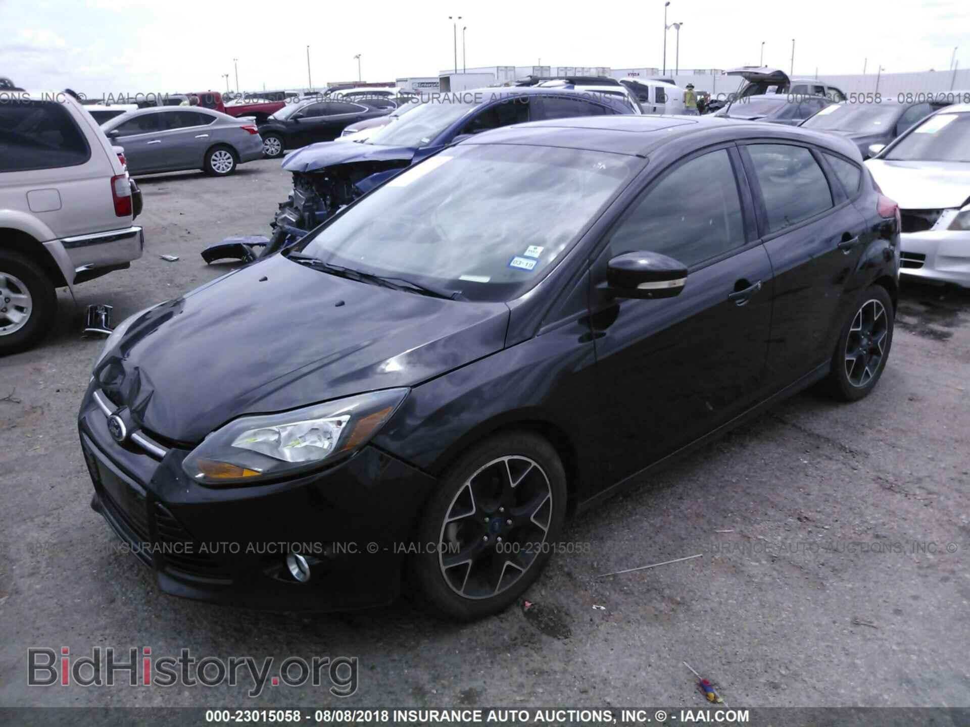 2013 Ford Focus - VIN: 1FADP3K24DL195298 - Фото 2