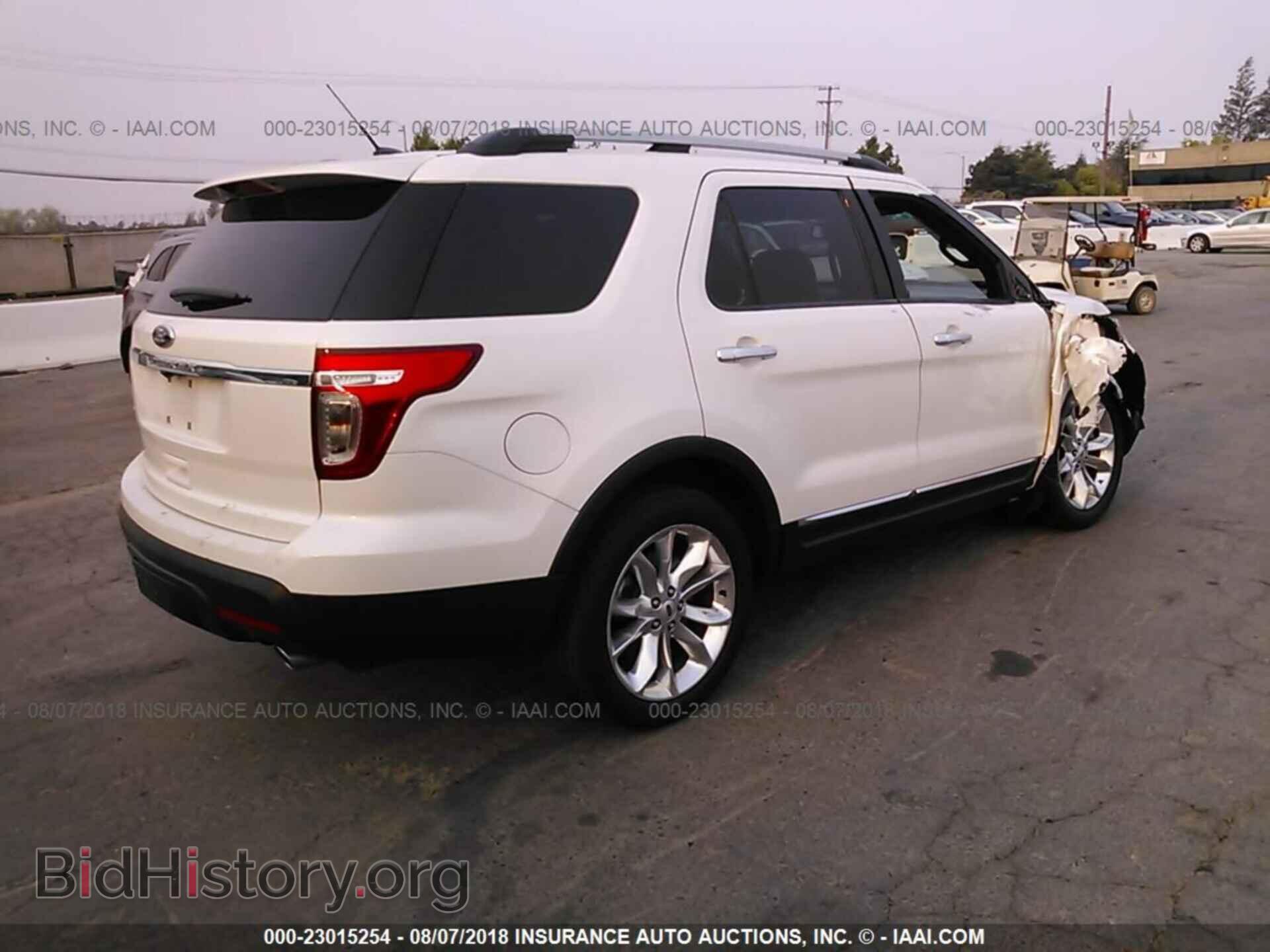 2013 Ford Explorer - VIN: 1FM5K7D86DGB84183 - Photo 4