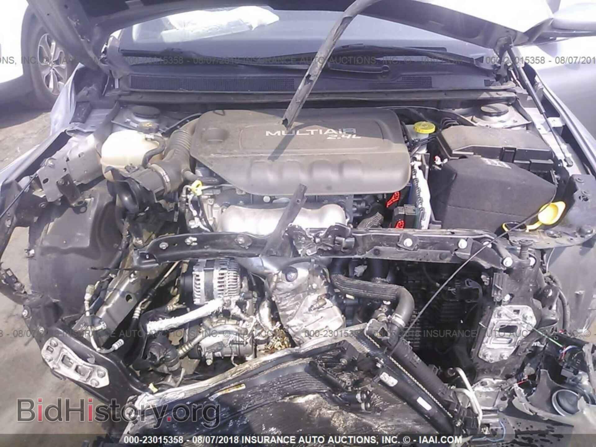 2016 Chrysler 200 - VIN: 1C3CCCABXGN140774 - Фото 10