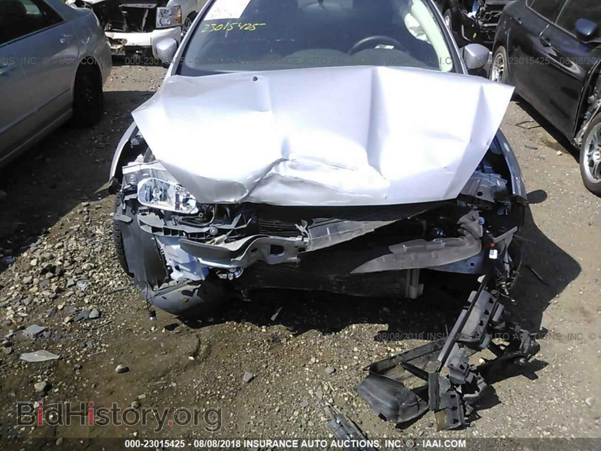 2016 Ford Focus - VIN: 1FADP3F22GL290408 - Photo 6
