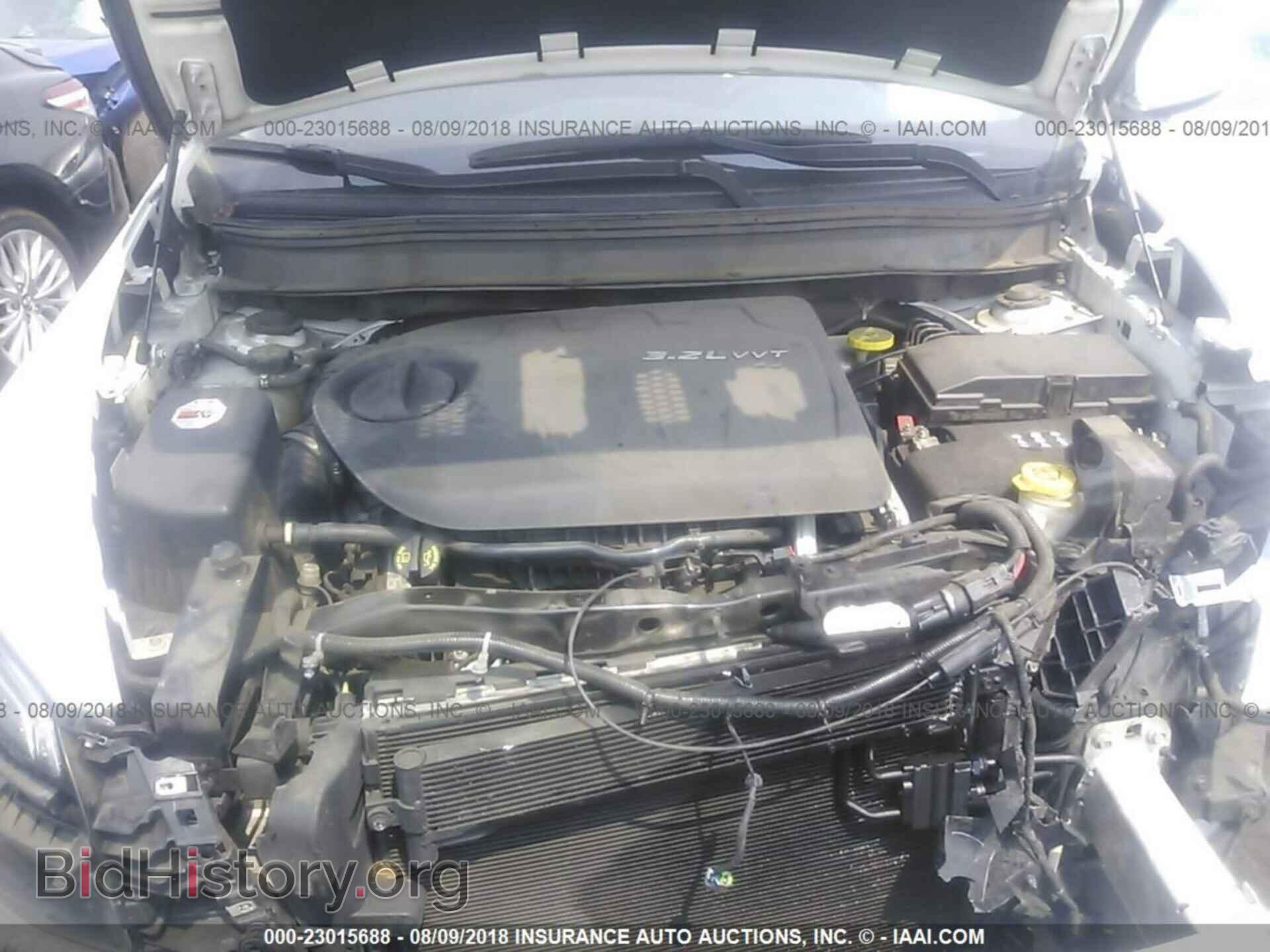 2014 Jeep Cherokee - VIN: 1C4PJLCS3EW223793 - Фото 10