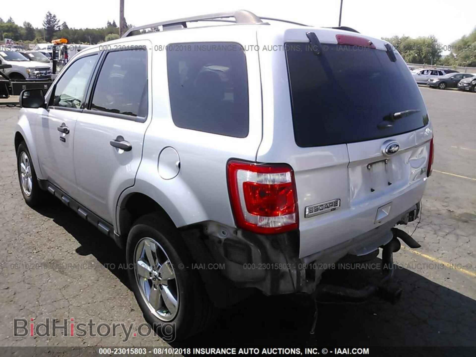 2011 Ford Escape - VIN: 1FMCU9DG4BKB46756 - Photo 3