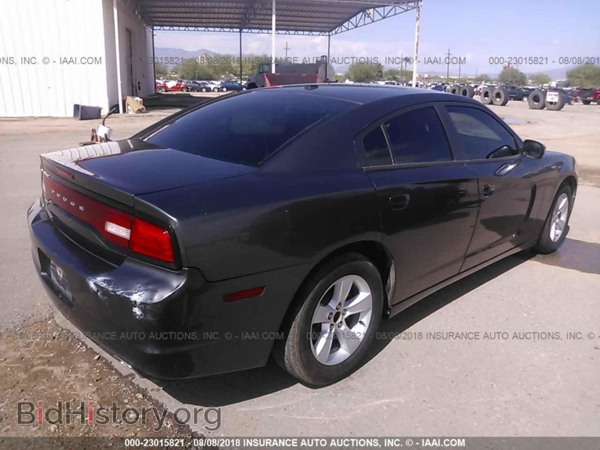 2013 Dodge Charger - VIN: 2C3CDXBG3DH549895 - Photo 4