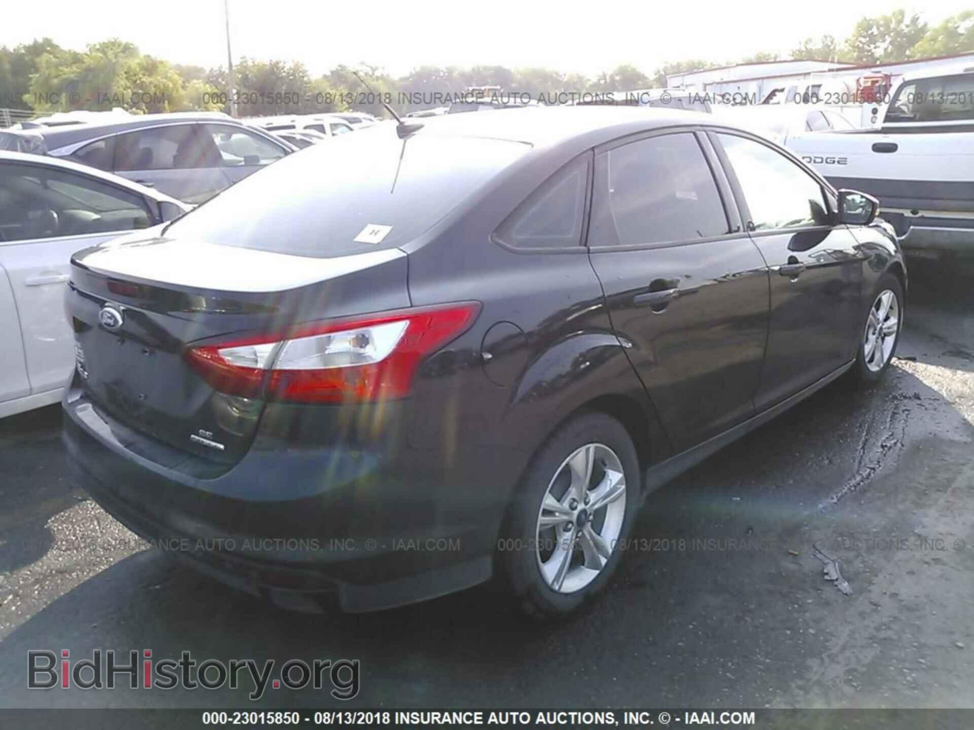 2013 Ford Focus - VIN: 1FADP3F26DL125392 - Photo 4