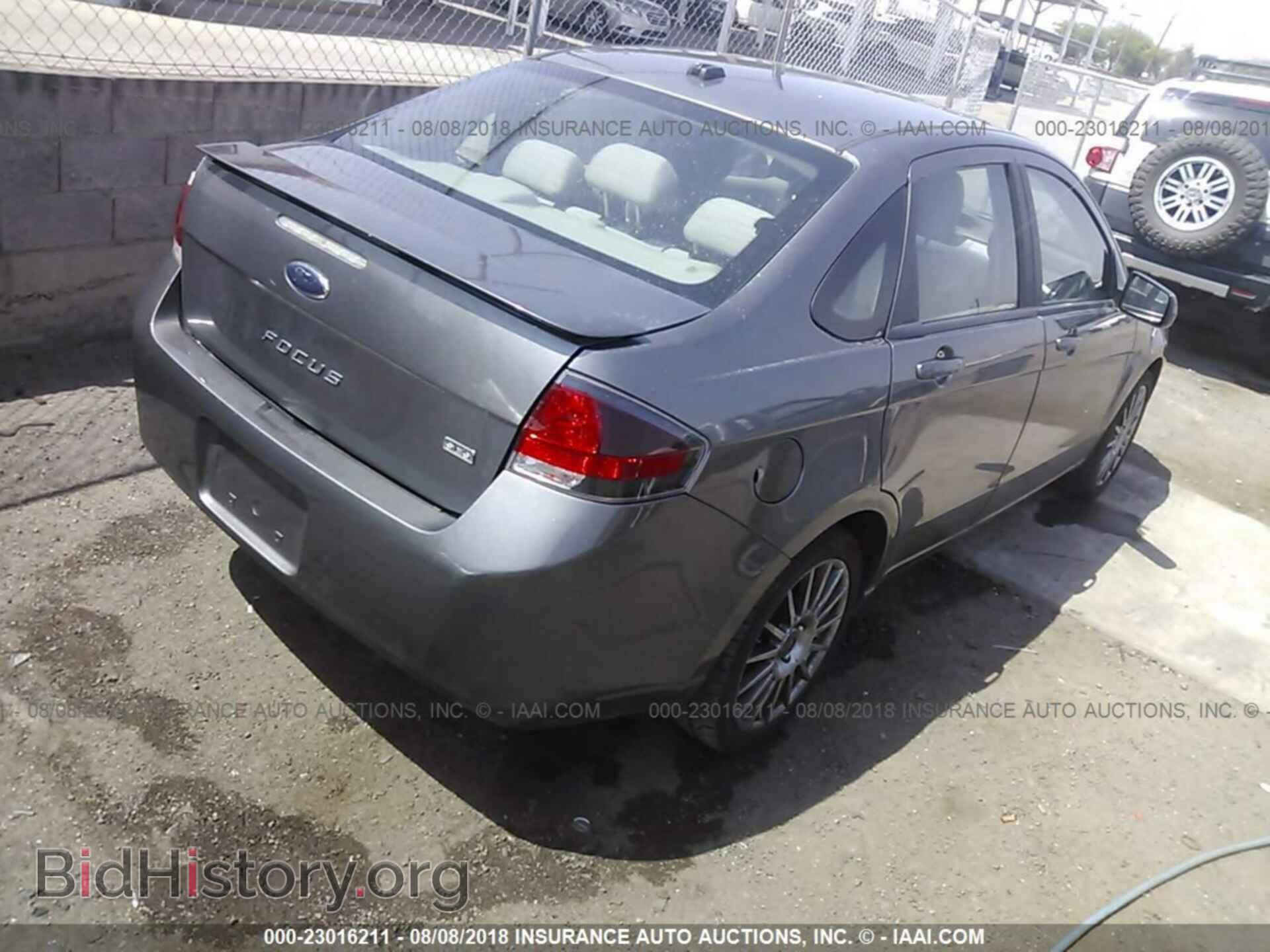 2011 Ford Focus - VIN: 1FAHP3GN7BW197675 - Фото 4